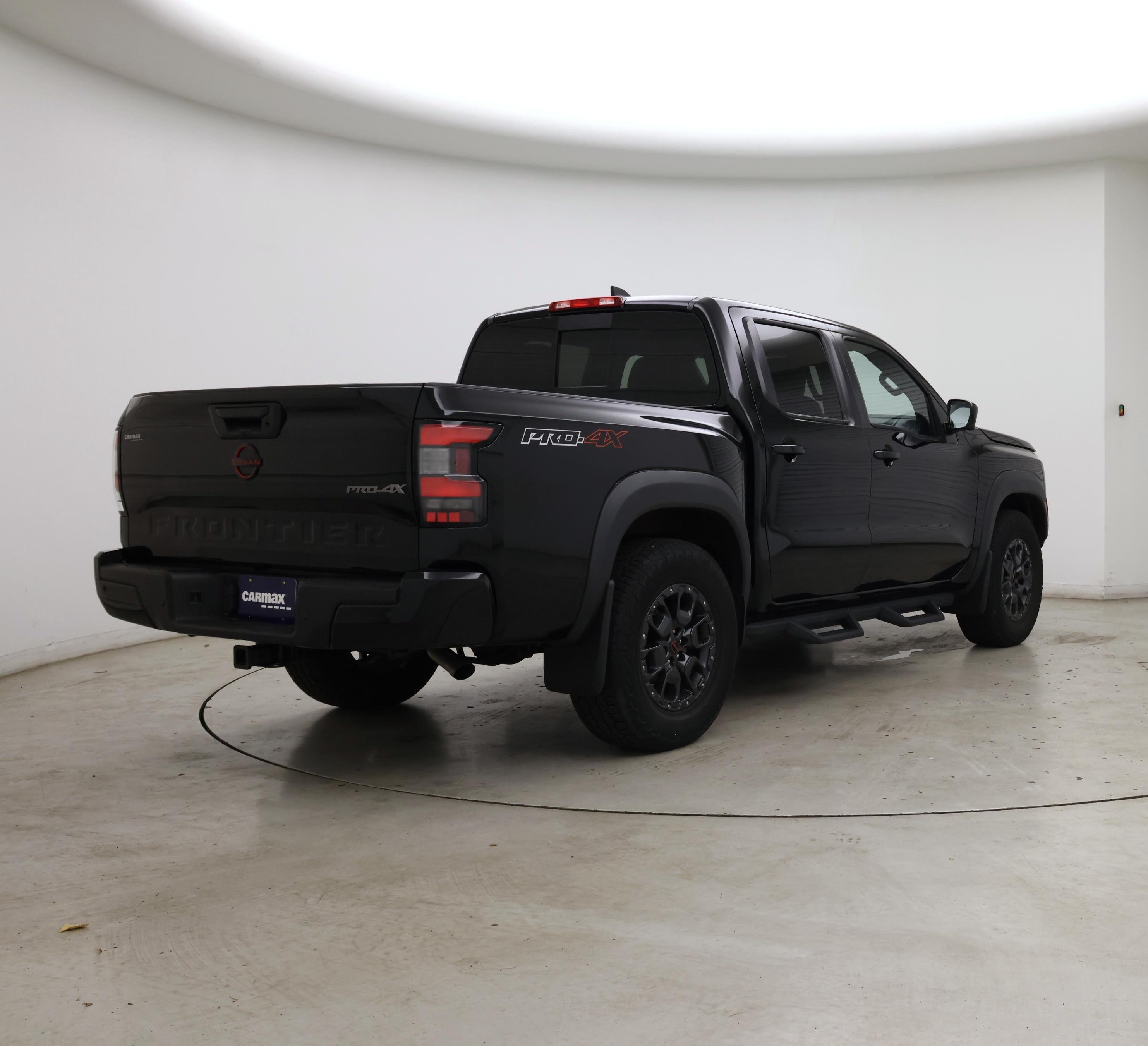 Thumbnail: 2023 Nissan Frontier - 8