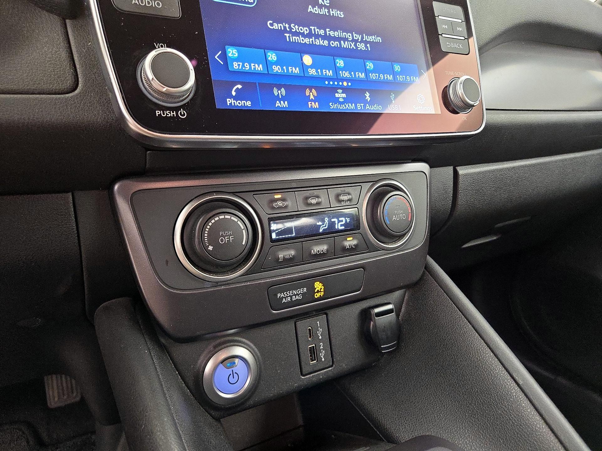 Thumbnail: 2023 Nissan Leaf - 16