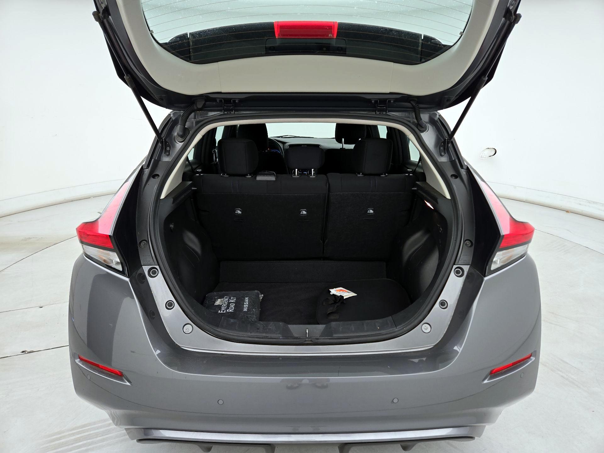 Thumbnail: 2023 Nissan Leaf - 20