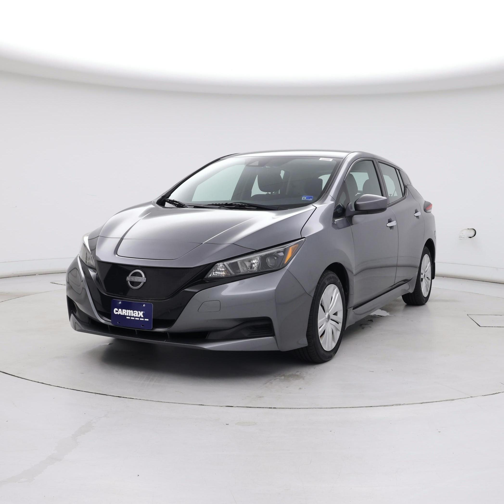 Thumbnail: 2023 Nissan Leaf - 4