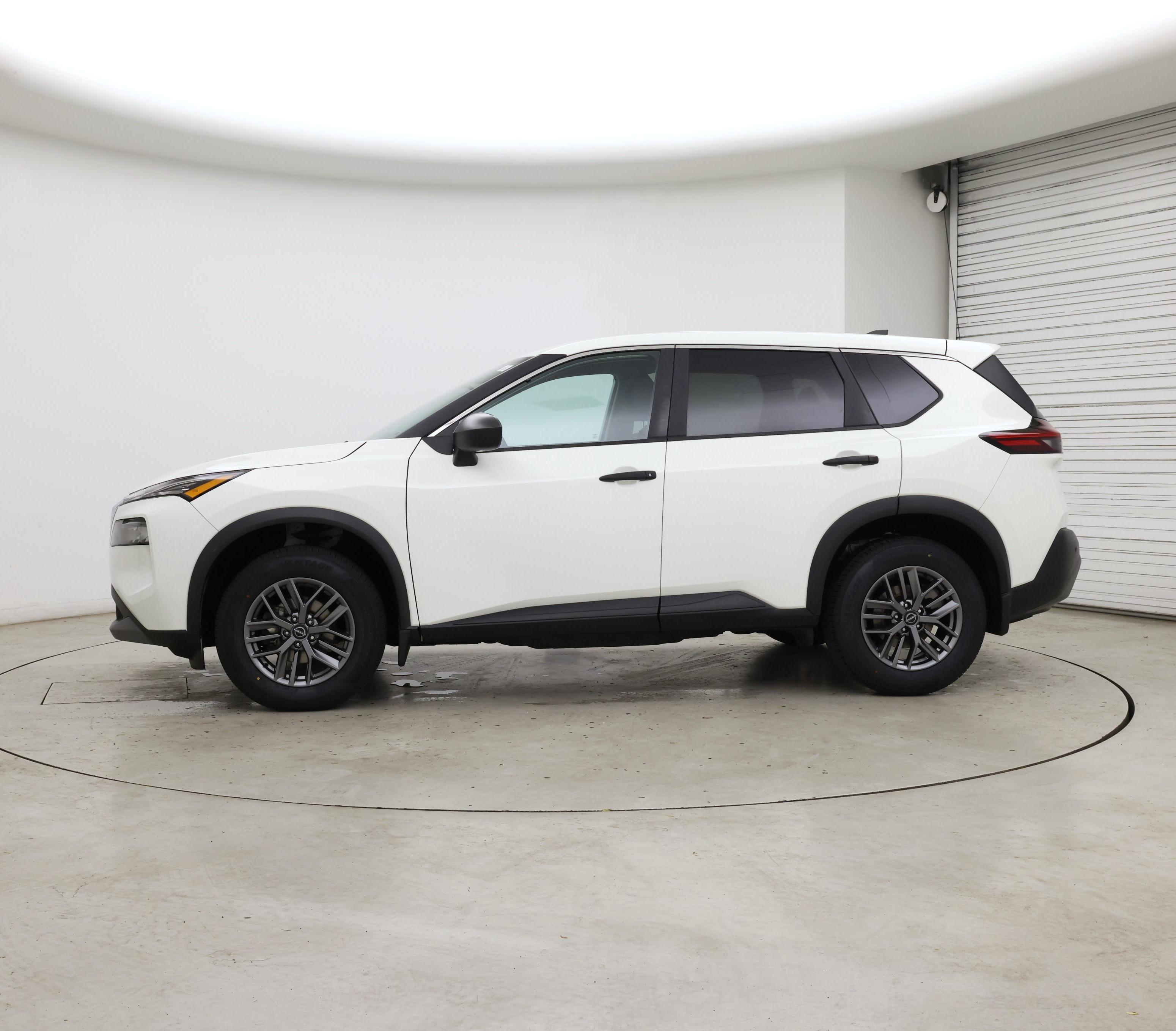 Thumbnail: 2023 Nissan Rogue - 3