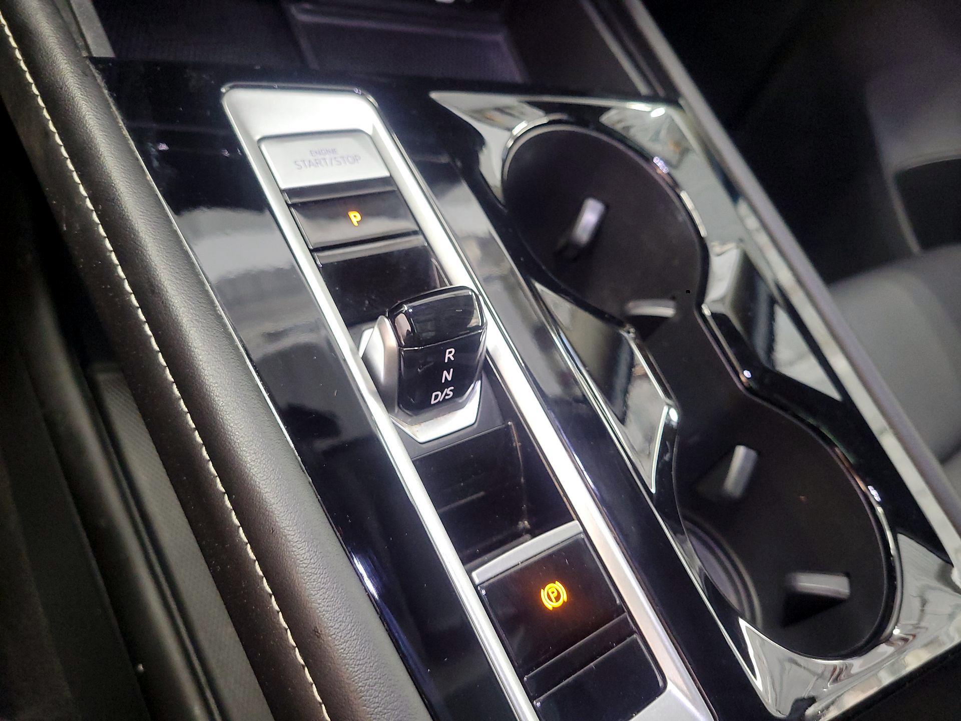 Thumbnail: 2024 Volkswagen Atlas - 17
