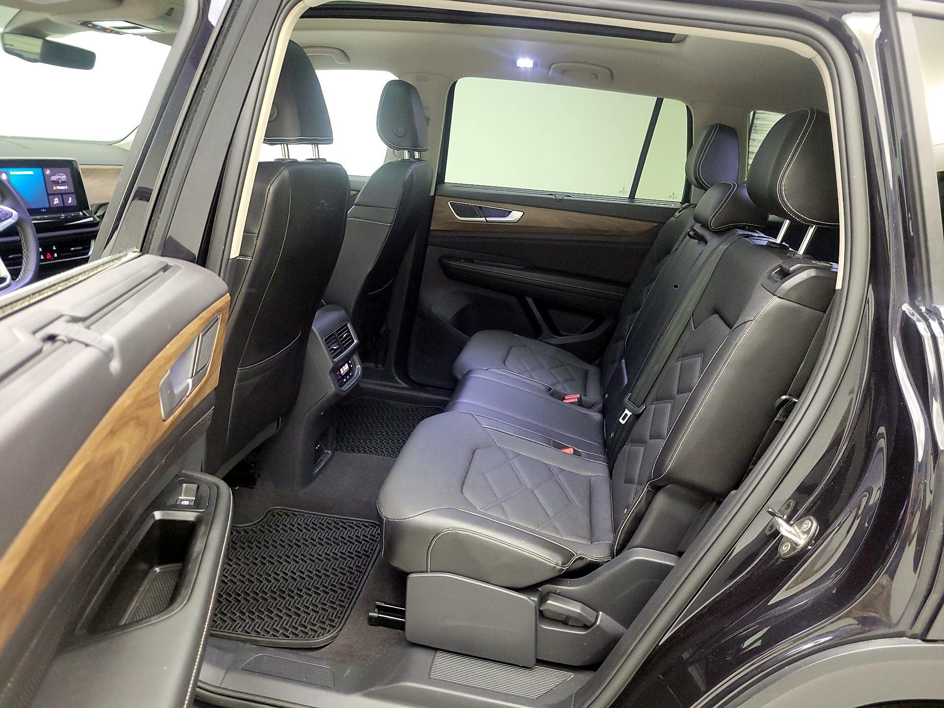 Thumbnail: 2024 Volkswagen Atlas - 20