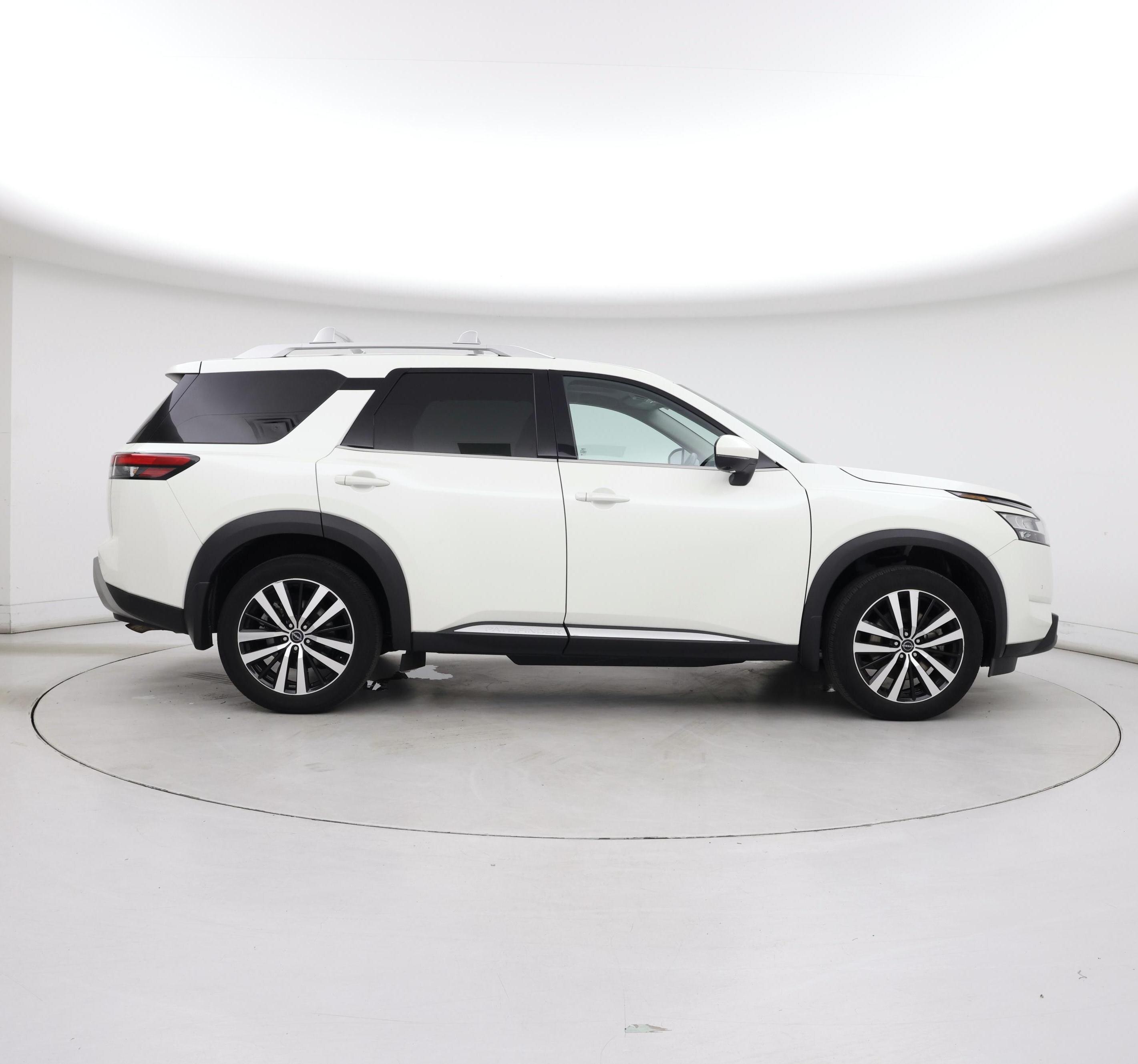 Thumbnail: 2023 Nissan Pathfinder - 7