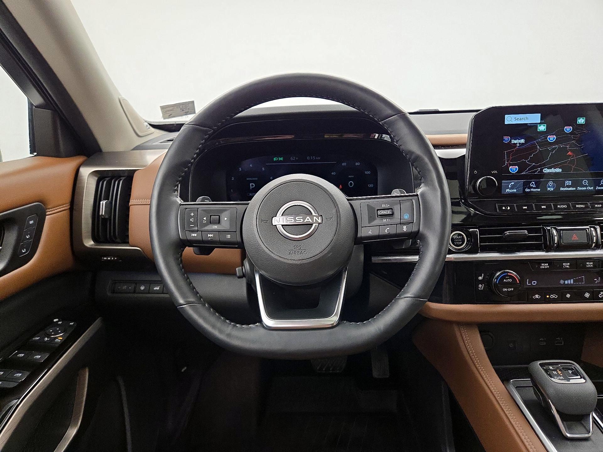 Thumbnail: 2023 Nissan Pathfinder - 10