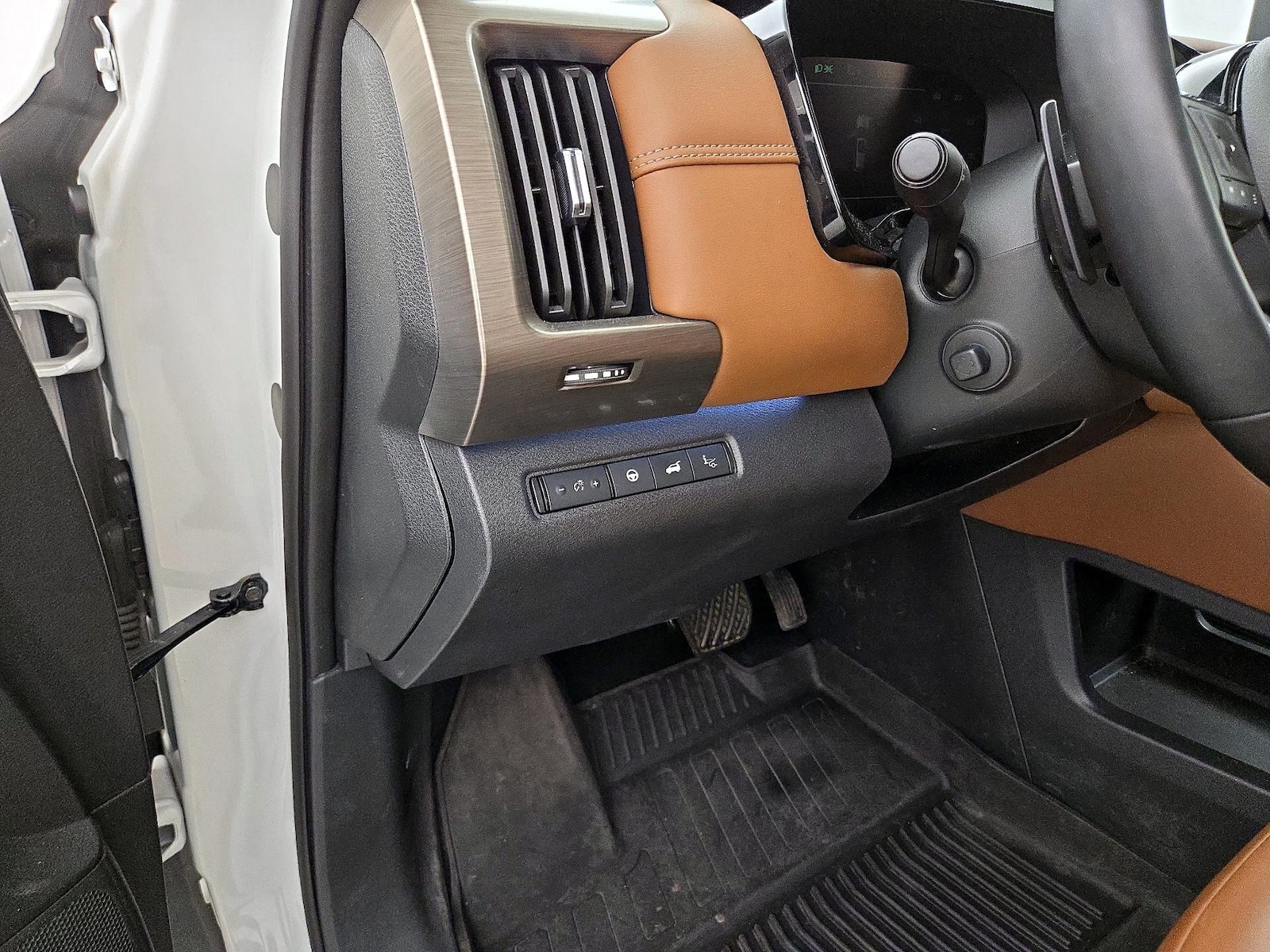 2023 Nissan Pathfinder Platinum - Photo 14