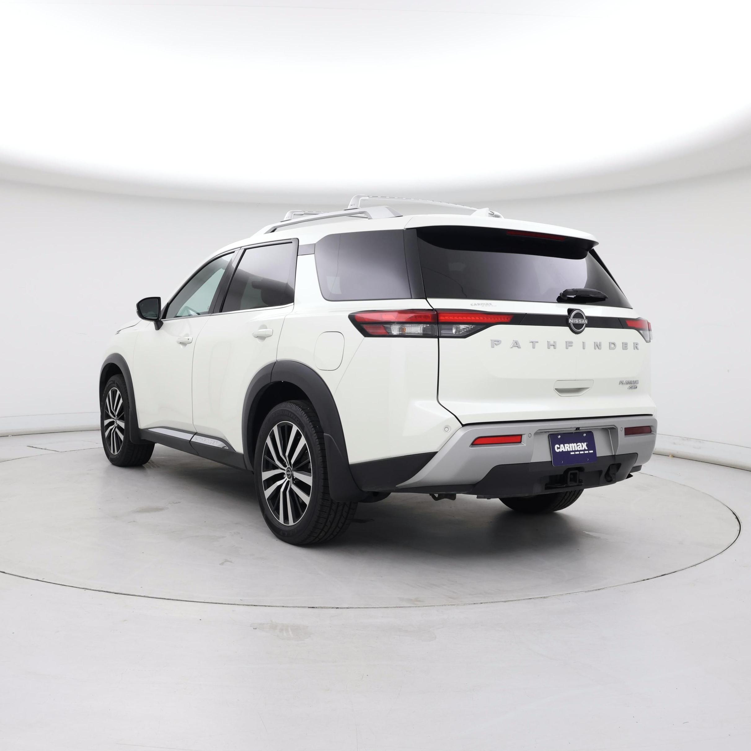 Thumbnail: 2023 Nissan Pathfinder - 2
