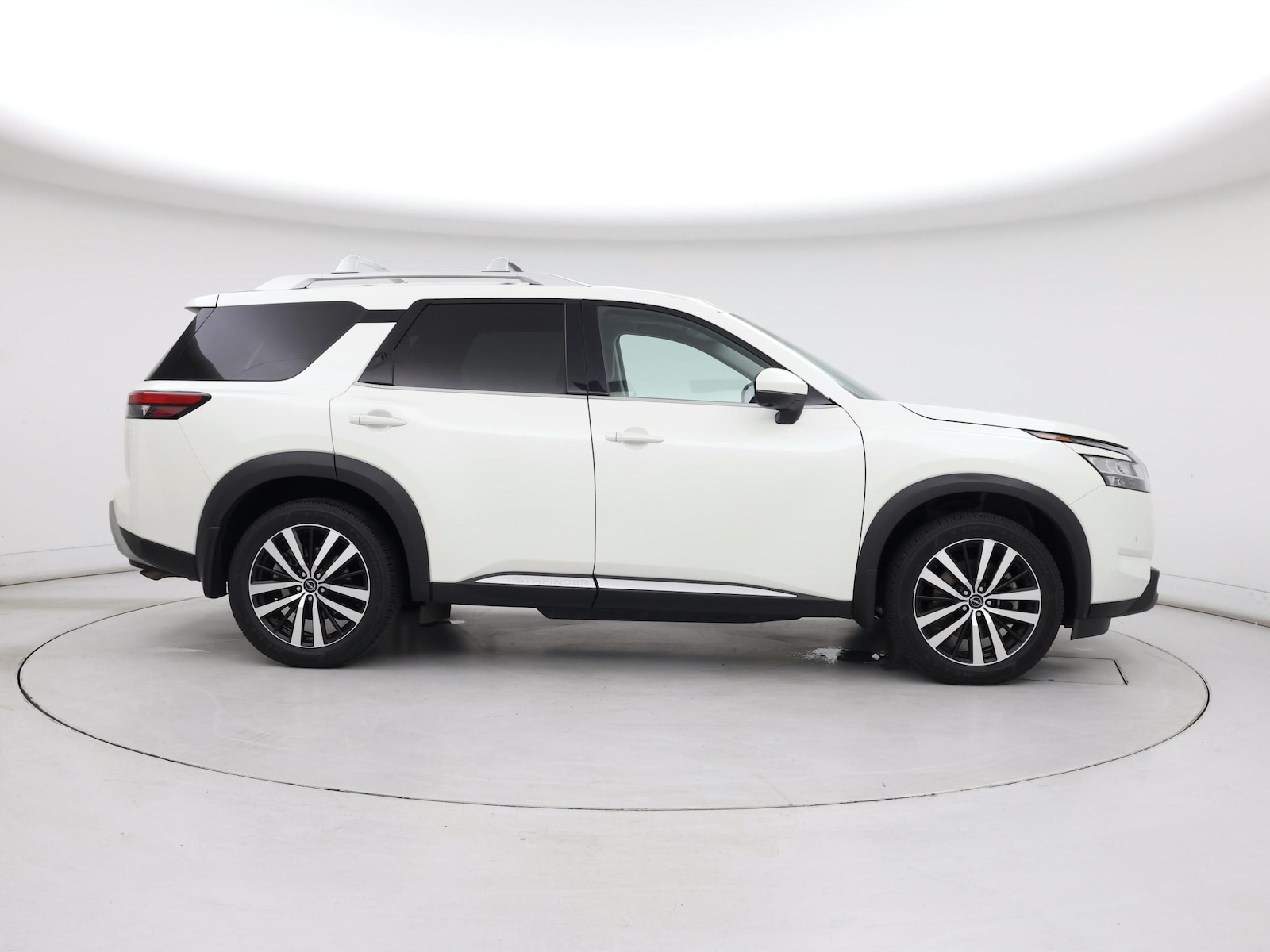 2023 Nissan Pathfinder Platinum - Photo 8
