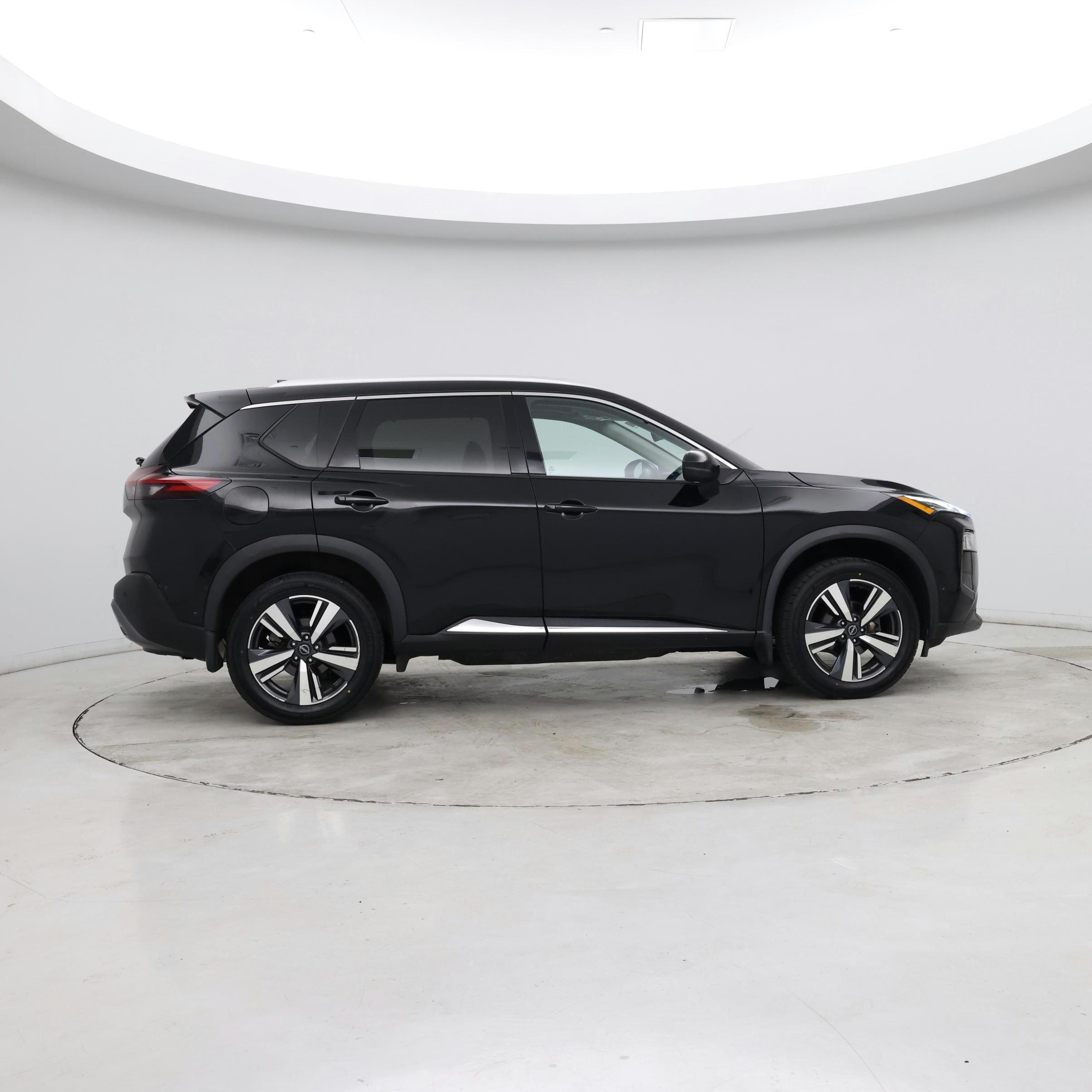 Thumbnail: 2023 Nissan Rogue - 8
