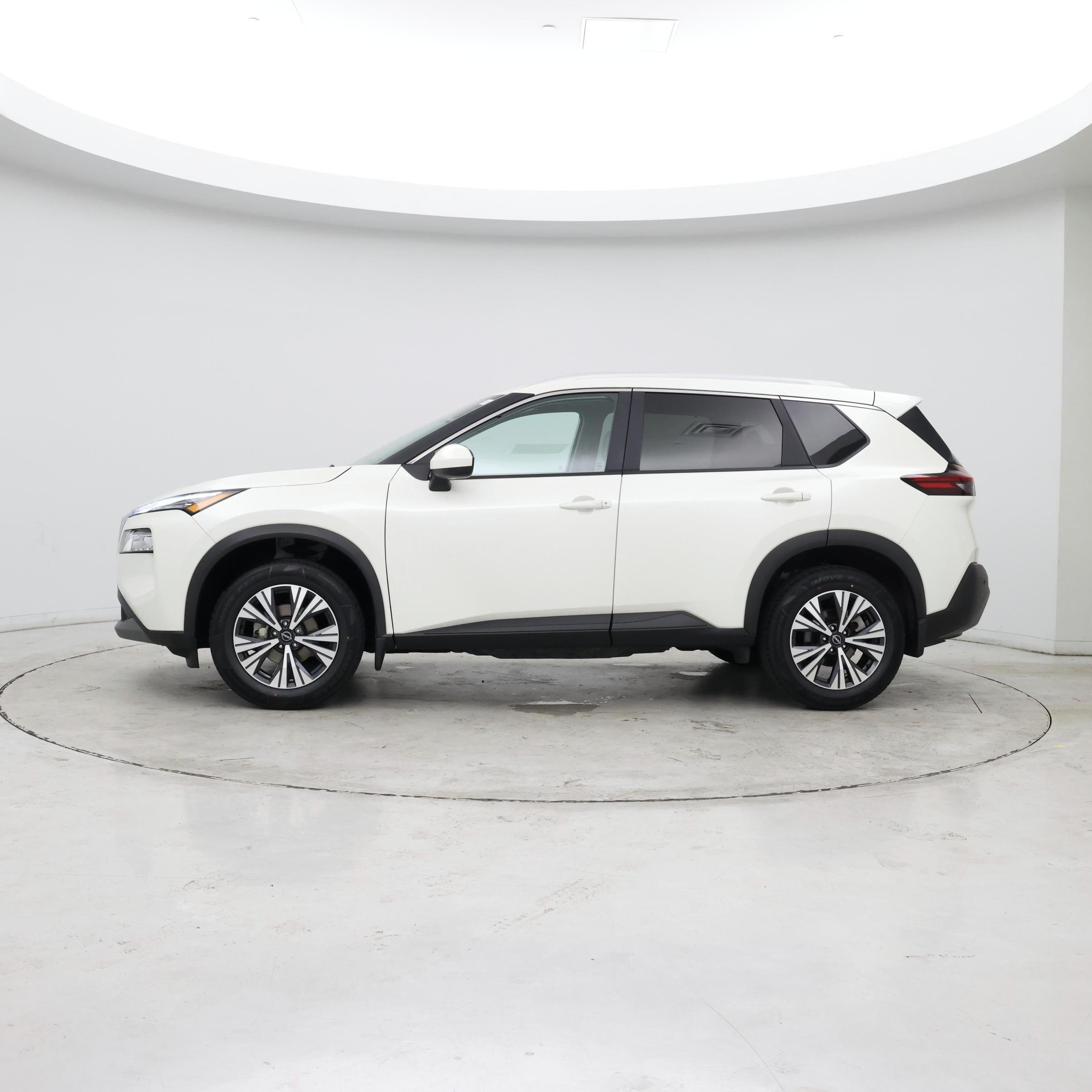 Thumbnail: 2023 Nissan Rogue - 2