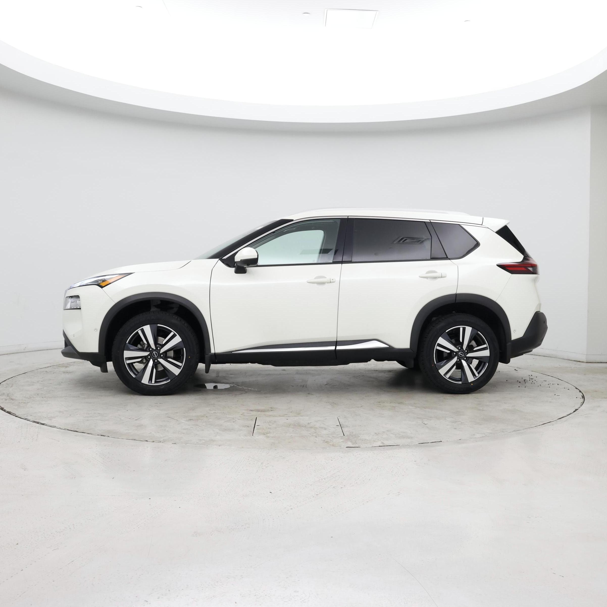 Thumbnail: 2023 Nissan Rogue - 2