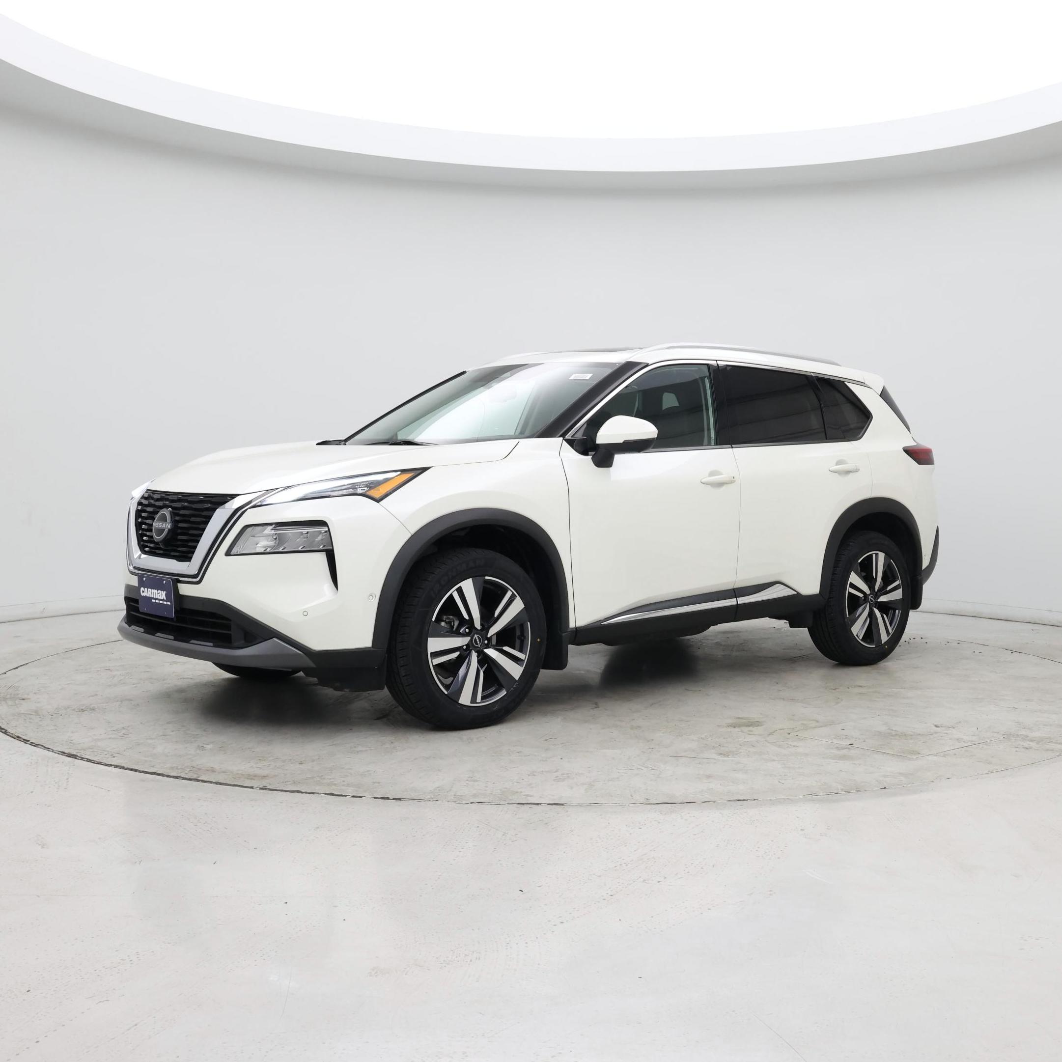 Thumbnail: 2023 Nissan Rogue - 3
