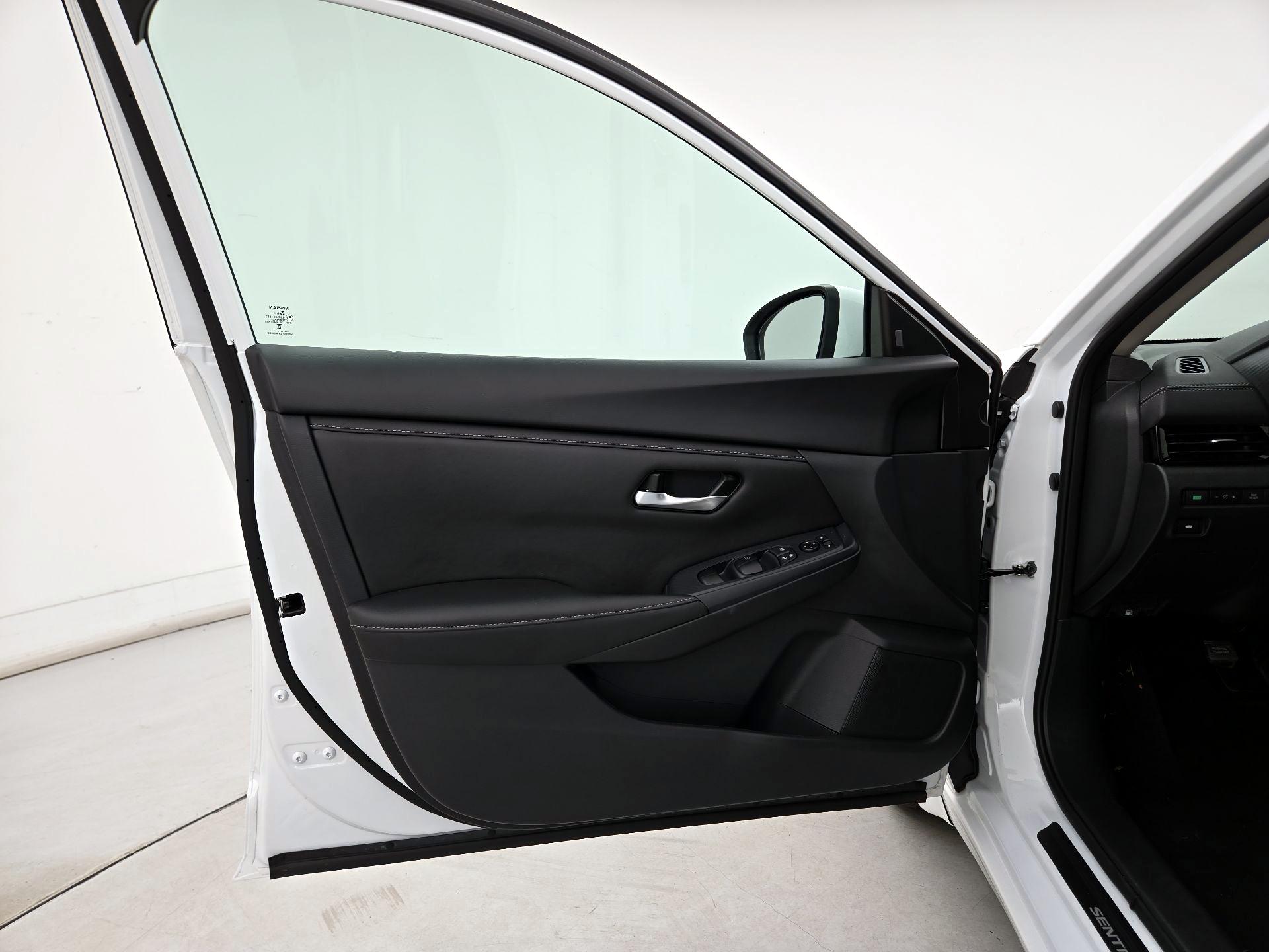 Thumbnail: 2024 Nissan Sentra - 12