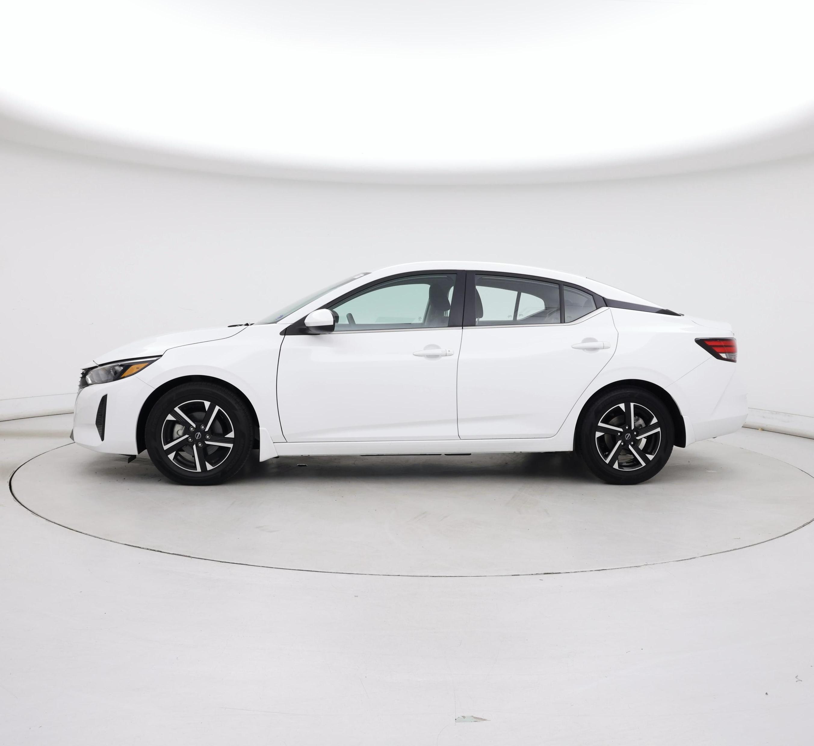 Thumbnail: 2024 Nissan Sentra - 3