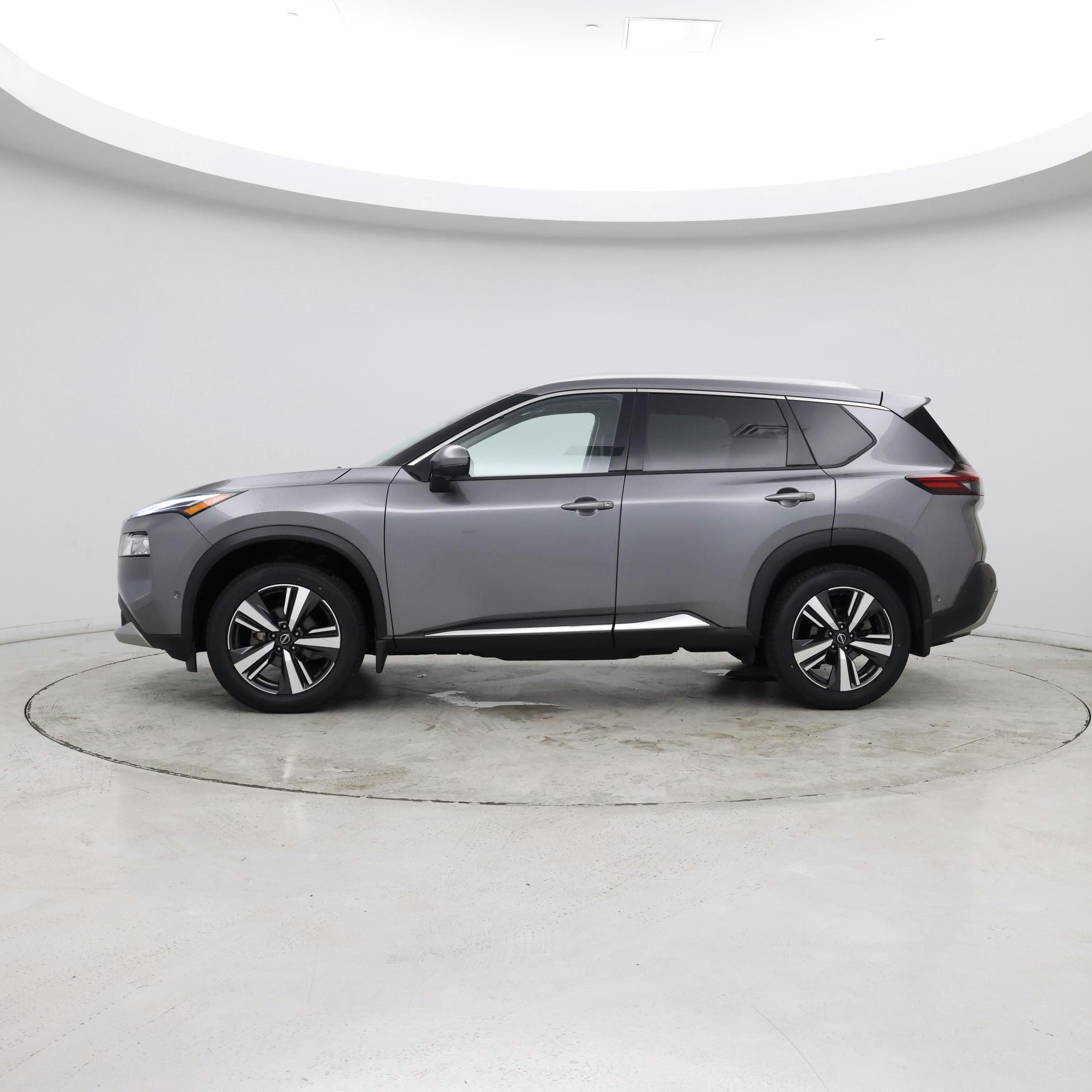 Thumbnail: 2023 Nissan Rogue - 2
