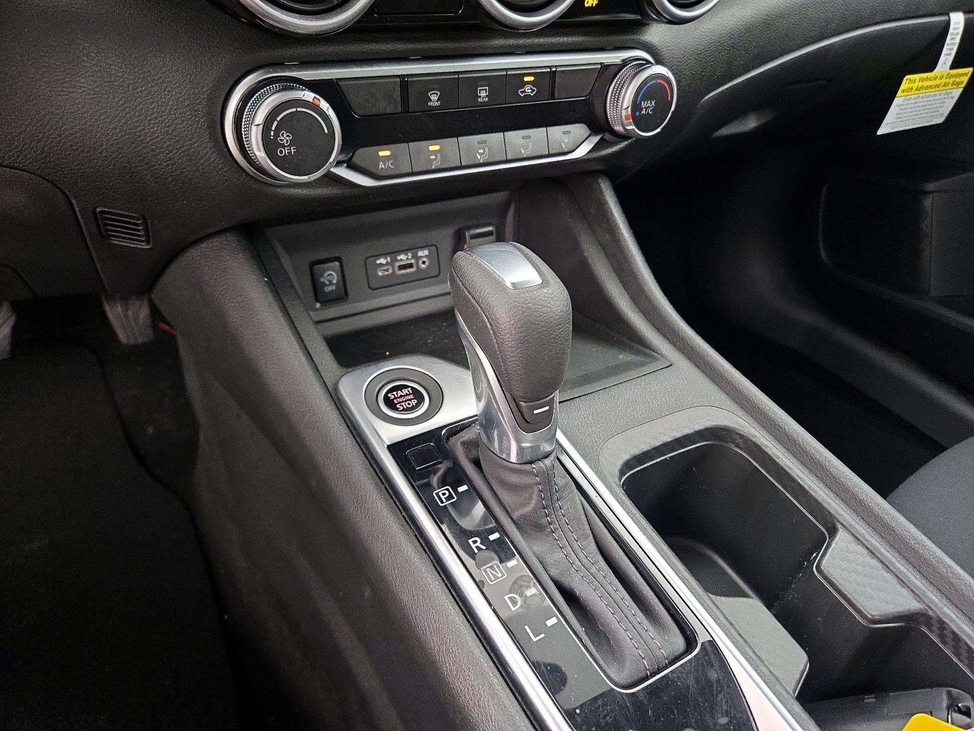 Thumbnail: 2024 Nissan Sentra - 17
