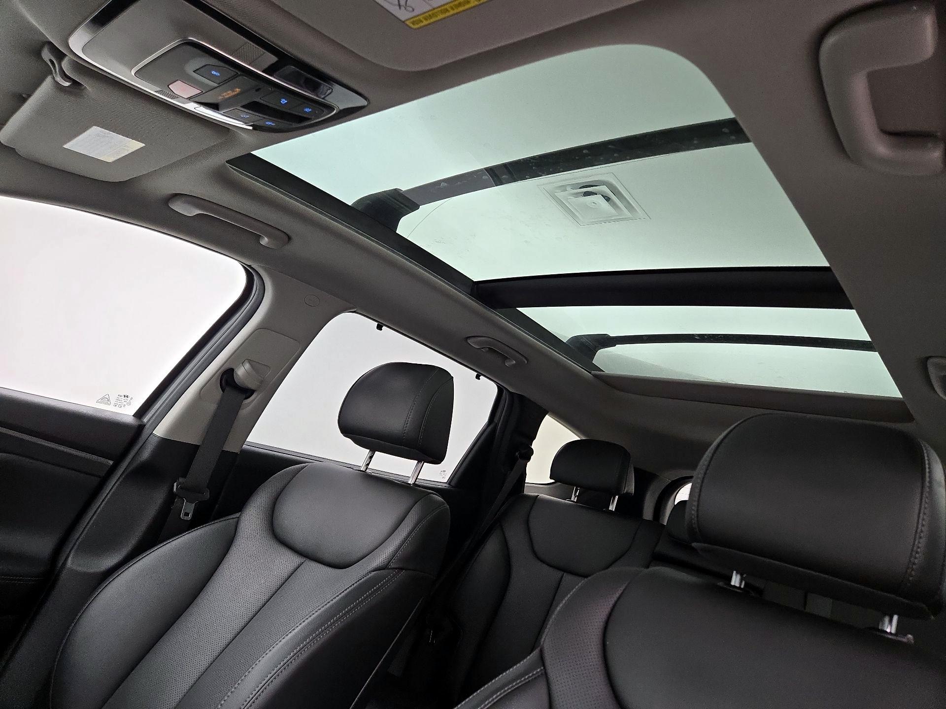 Thumbnail: 2023 Hyundai Santa Fe - 20