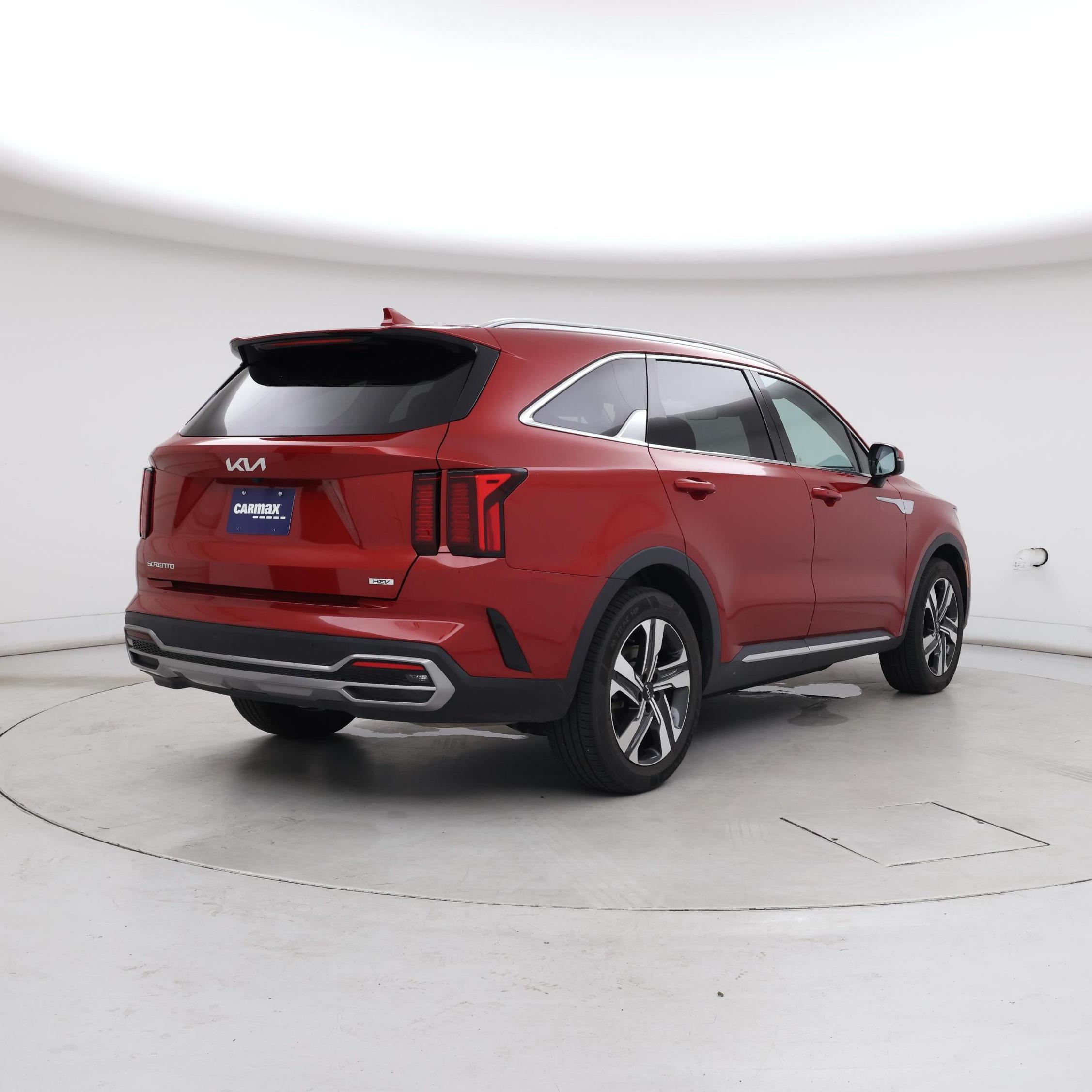 Thumbnail: 2023 Kia Sorento - 8