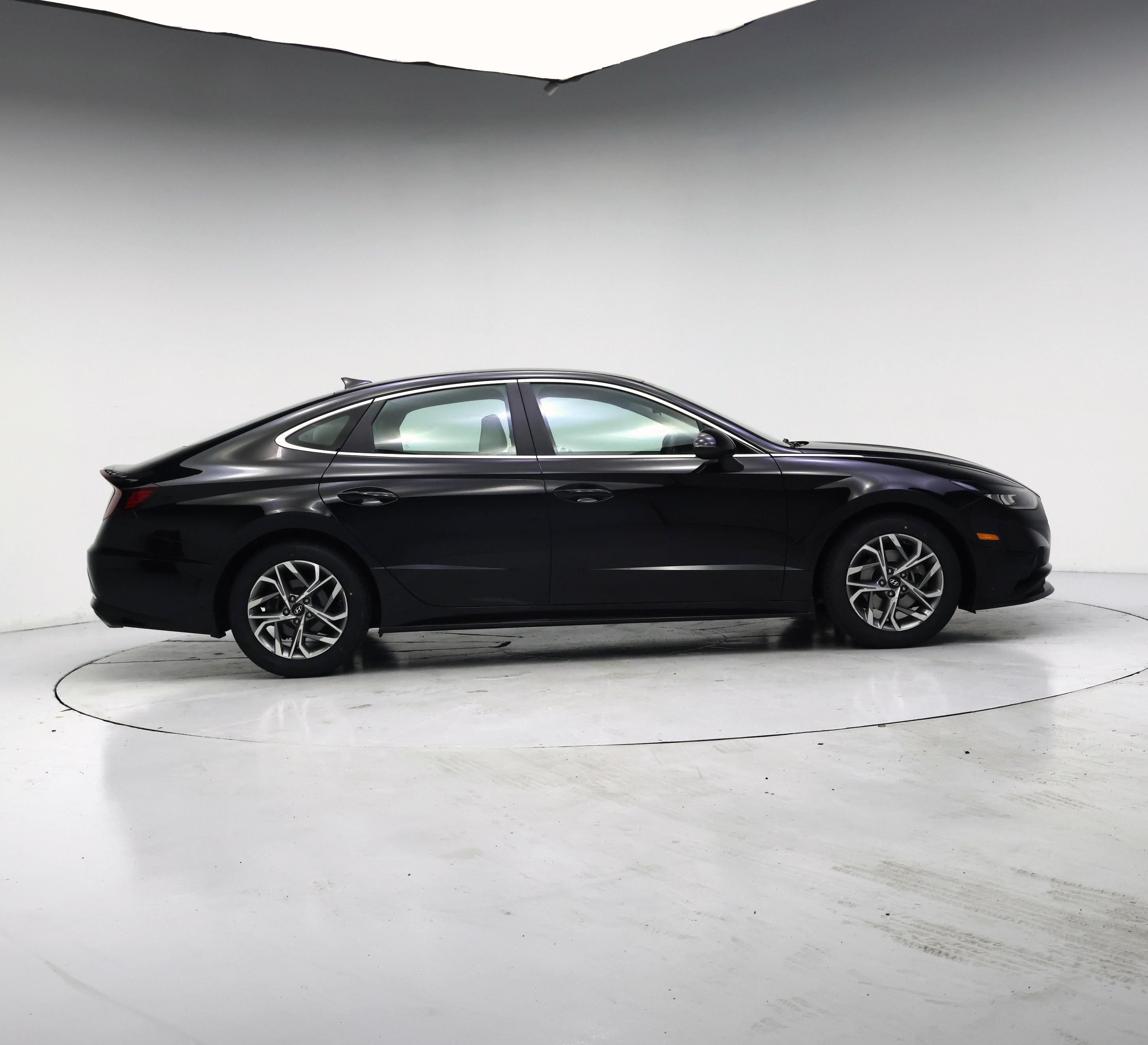 Thumbnail: 2023 Hyundai Sonata - 7