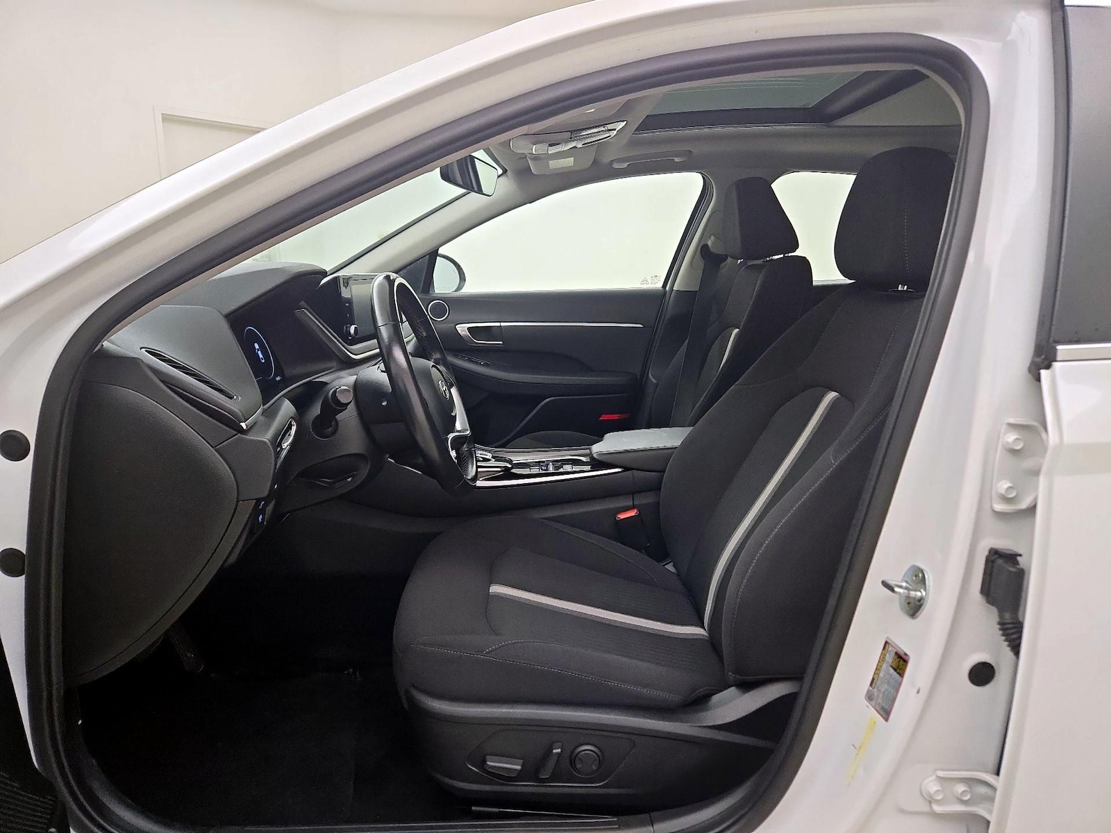 2022 Hyundai Sonata SEL - Photo 12