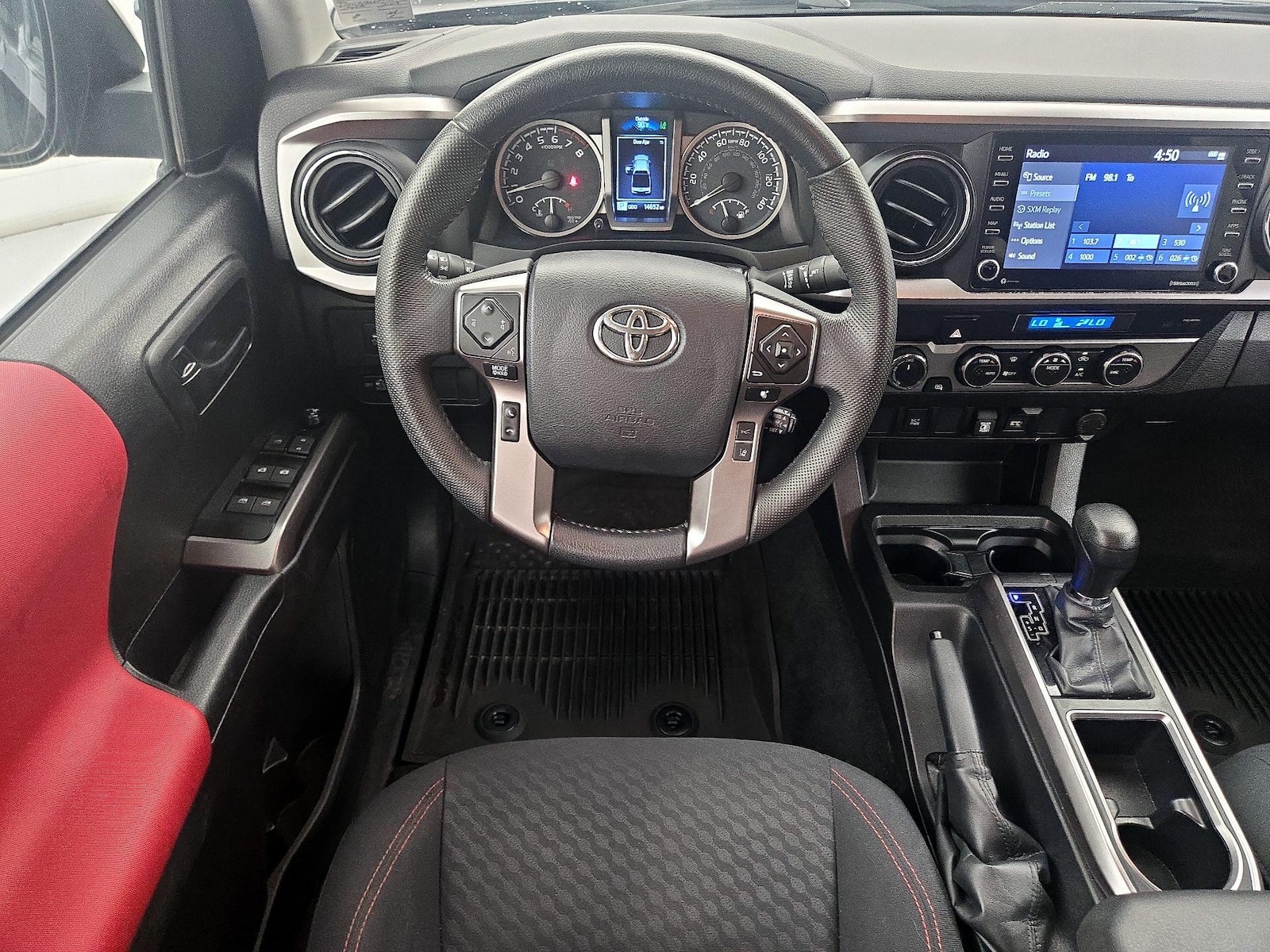 2023 Toyota Tacoma SR5 - Photo 11