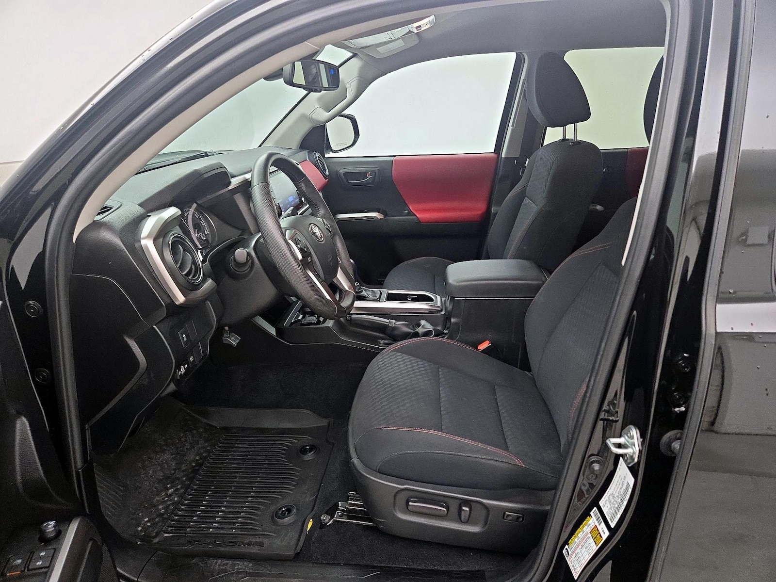 2023 Toyota Tacoma SR5 - Photo 12