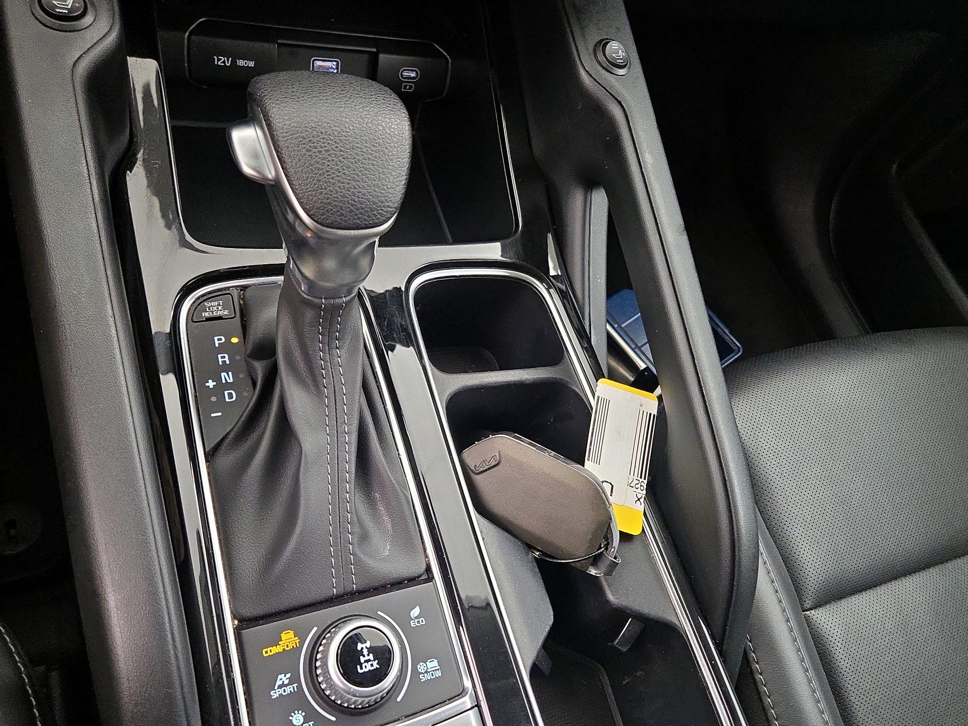 Thumbnail: 2023 Kia Telluride - 18