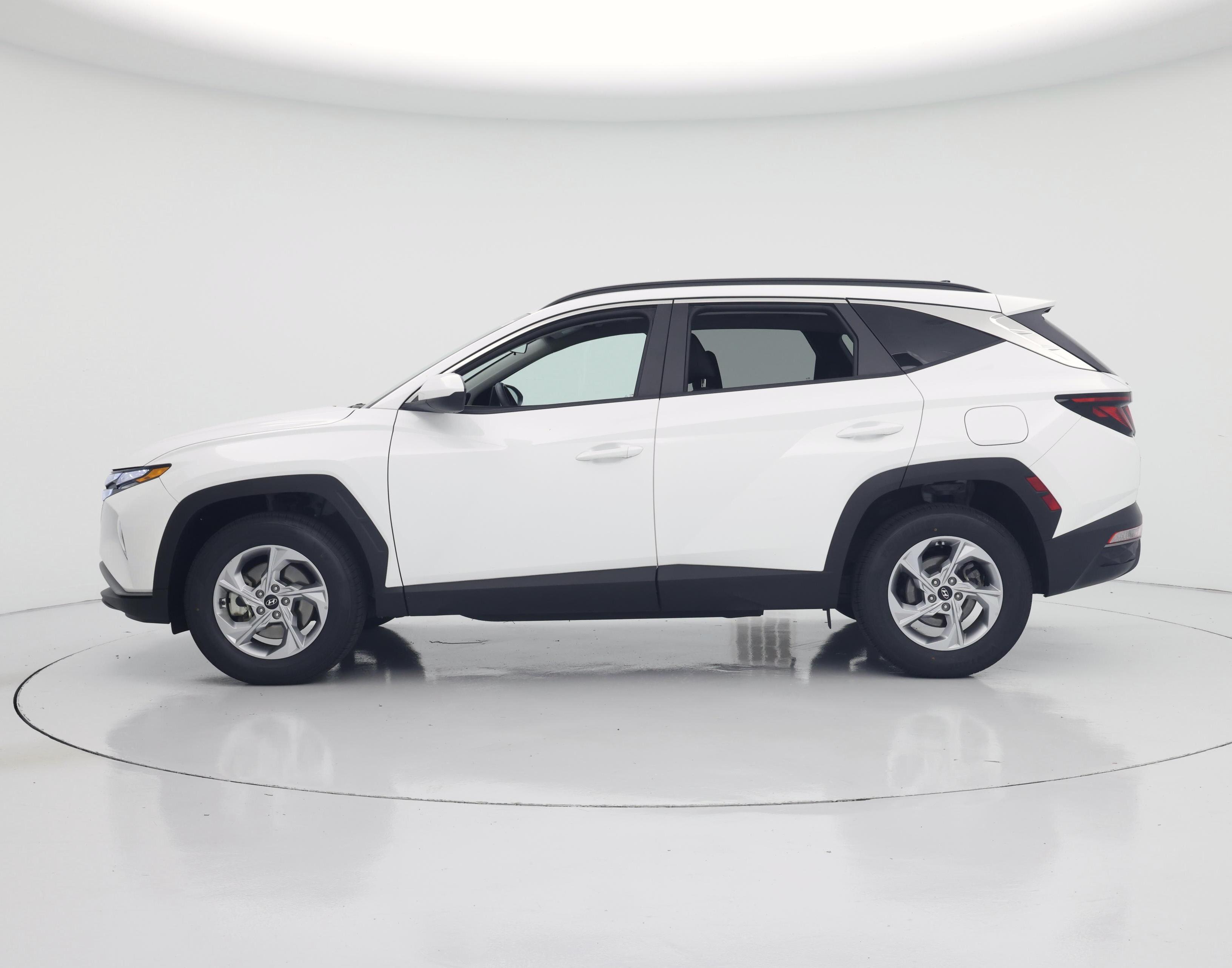 Thumbnail: 2024 Hyundai Tucson - 3