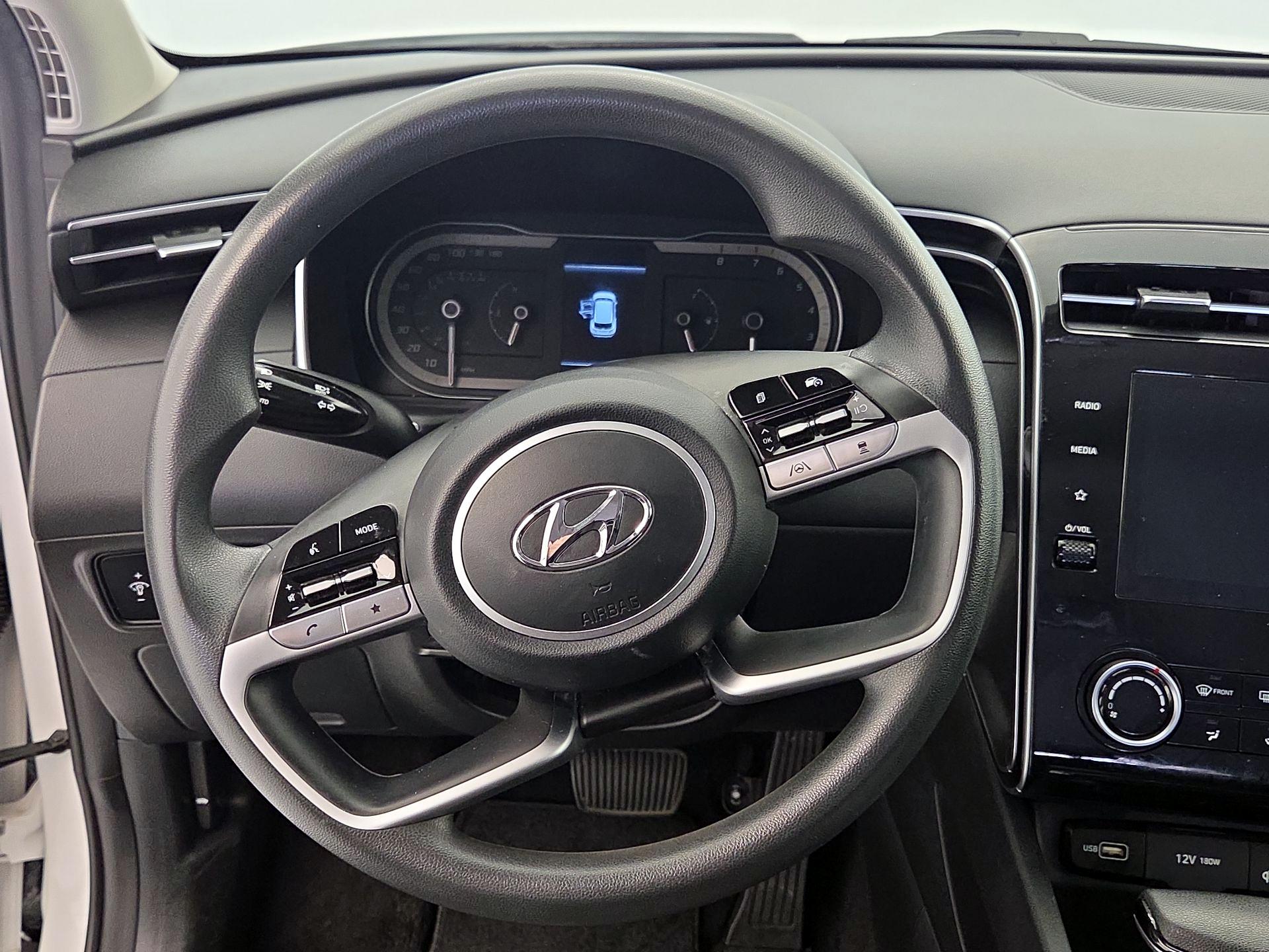 Thumbnail: 2023 Hyundai Tucson - 10