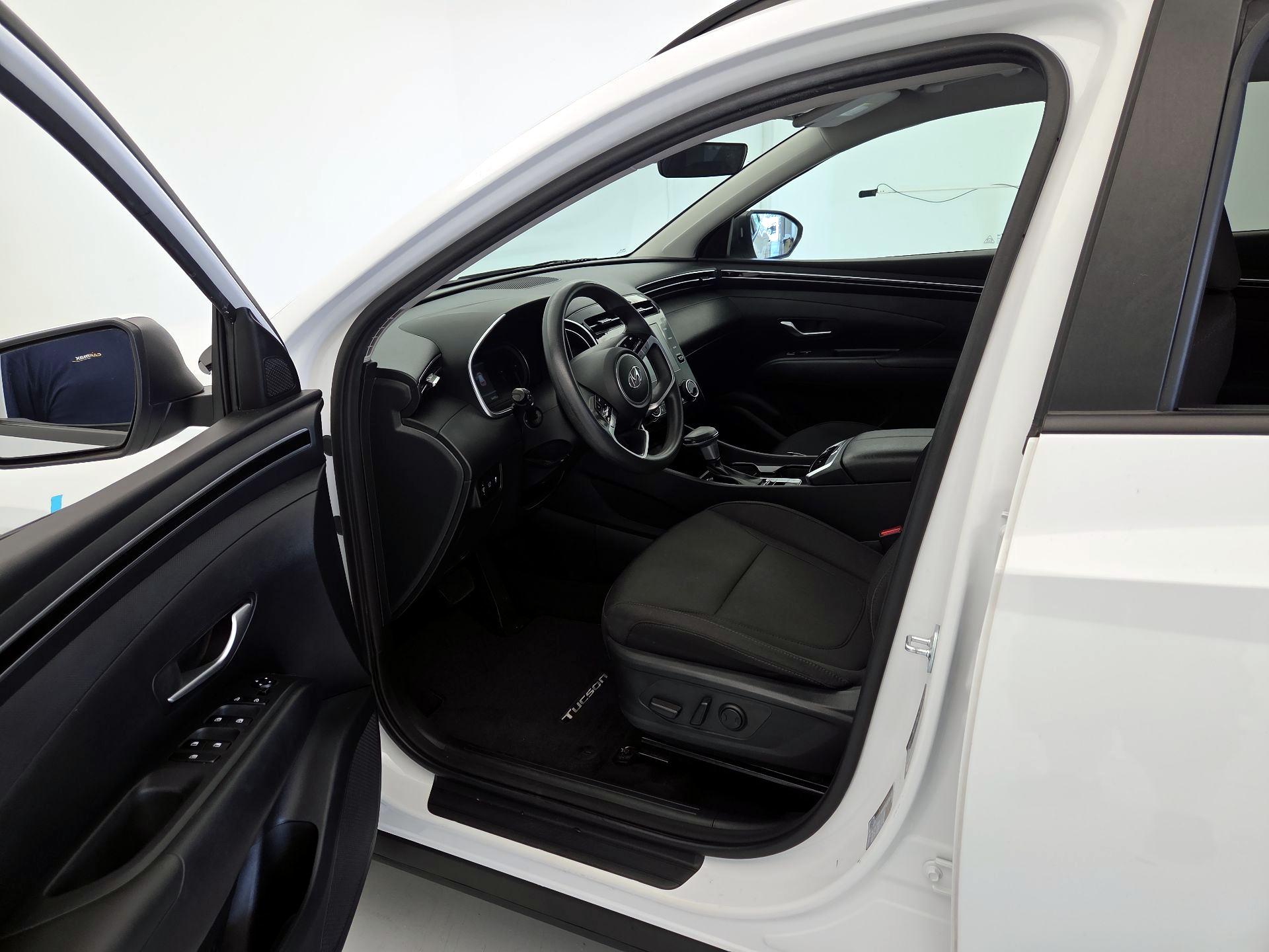 Thumbnail: 2023 Hyundai Tucson - 11