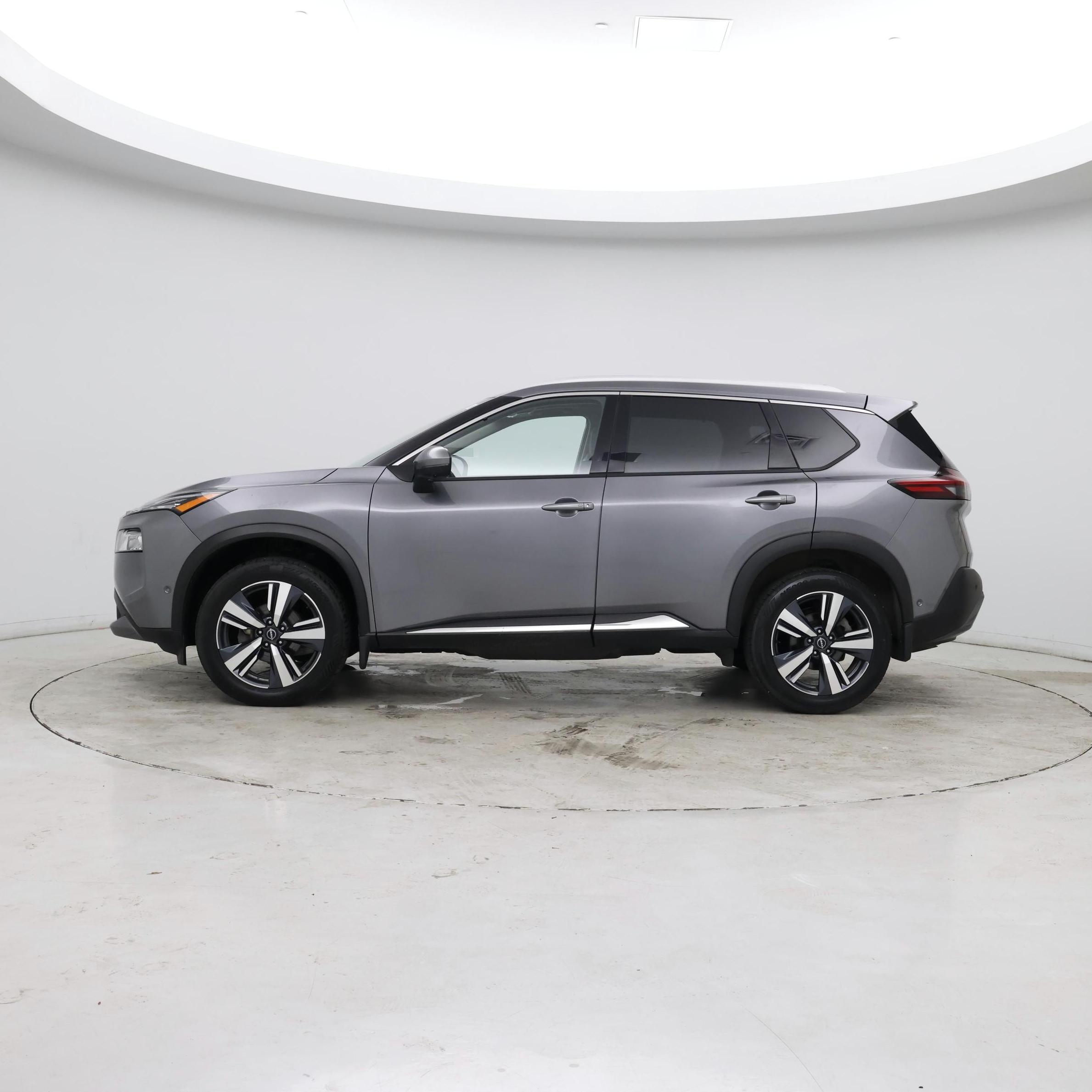 Thumbnail: 2023 Nissan Rogue - 2
