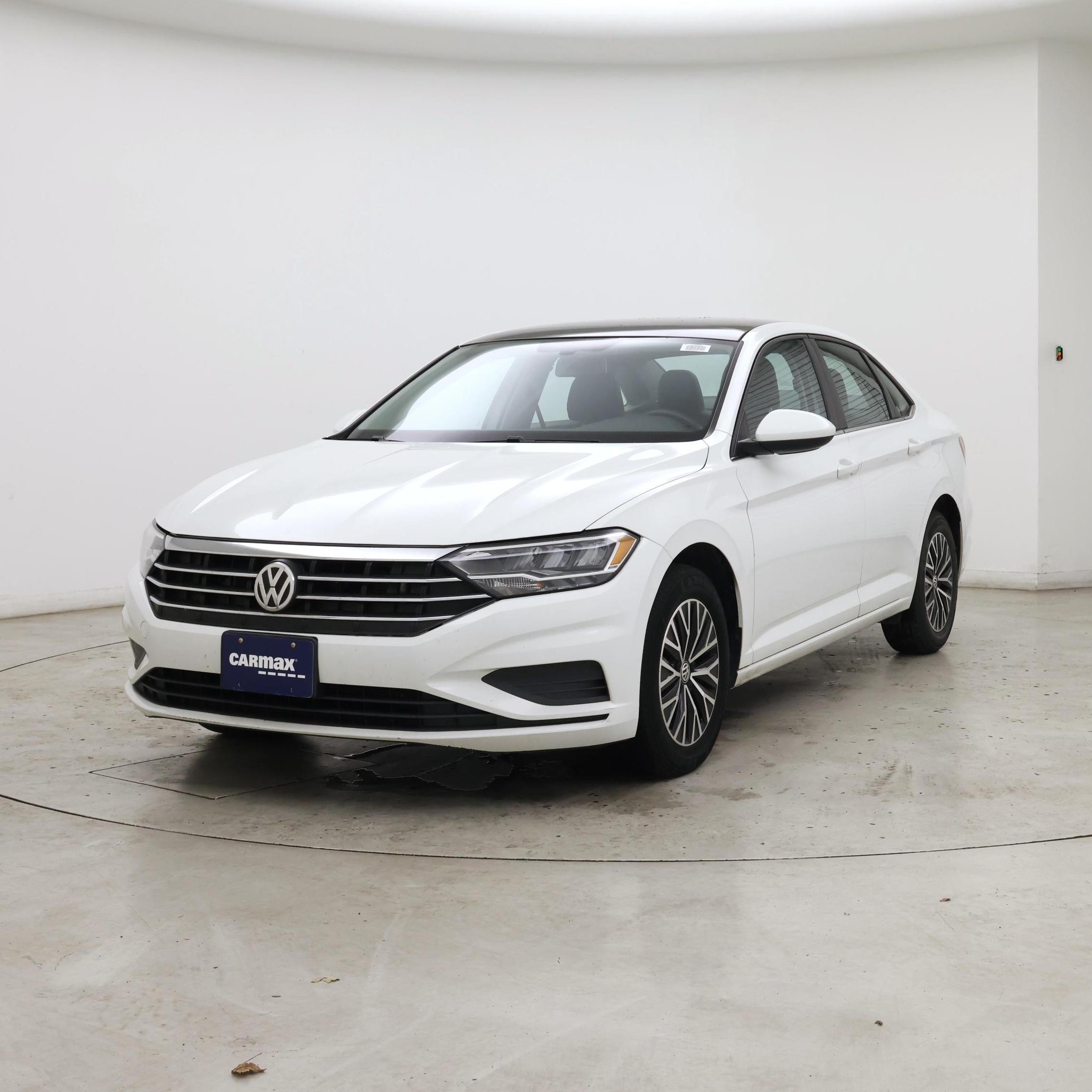 Thumbnail: 2021 Volkswagen Jetta - 4