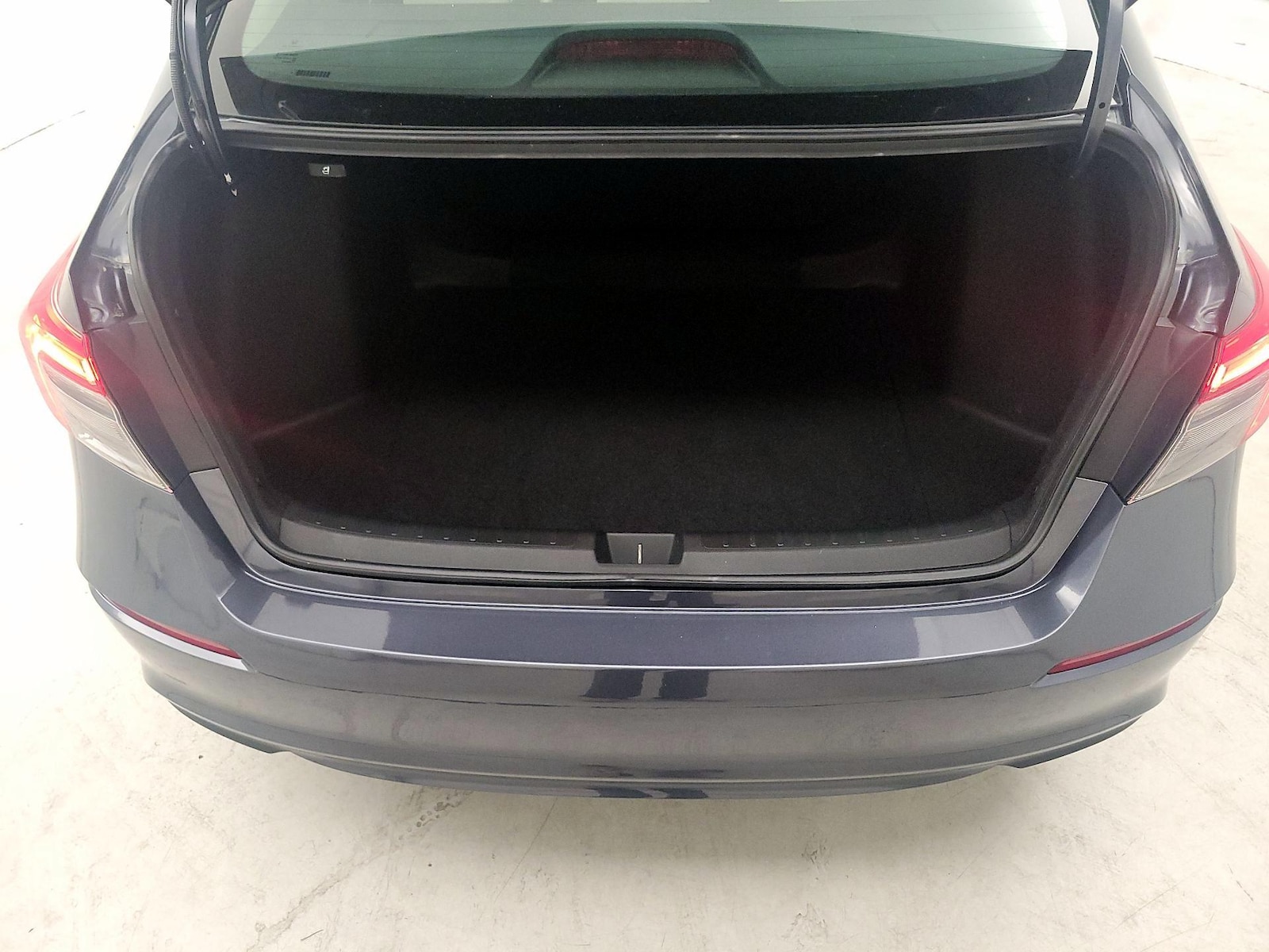 2023 Honda Civic LX - Photo 21