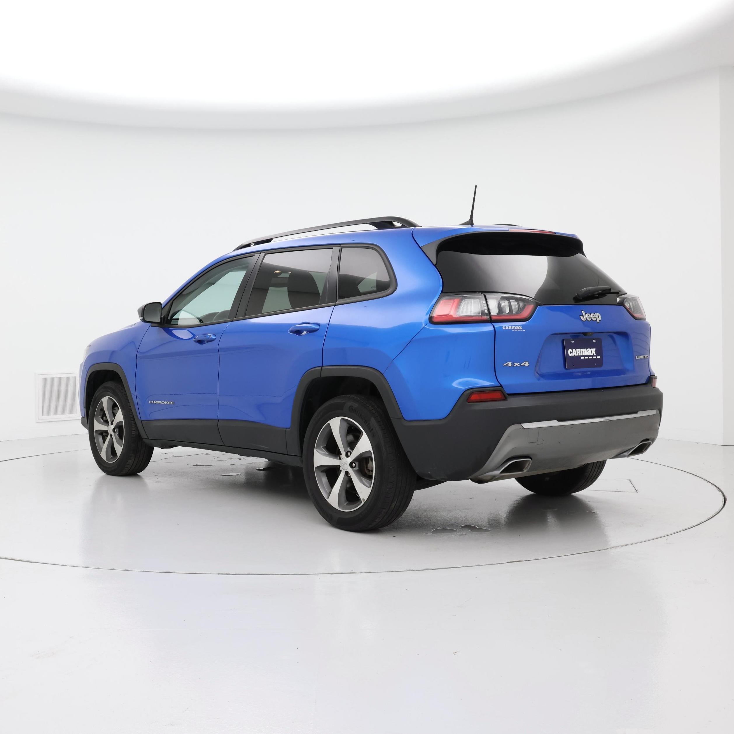 Thumbnail: 2022 Jeep Cherokee - 2