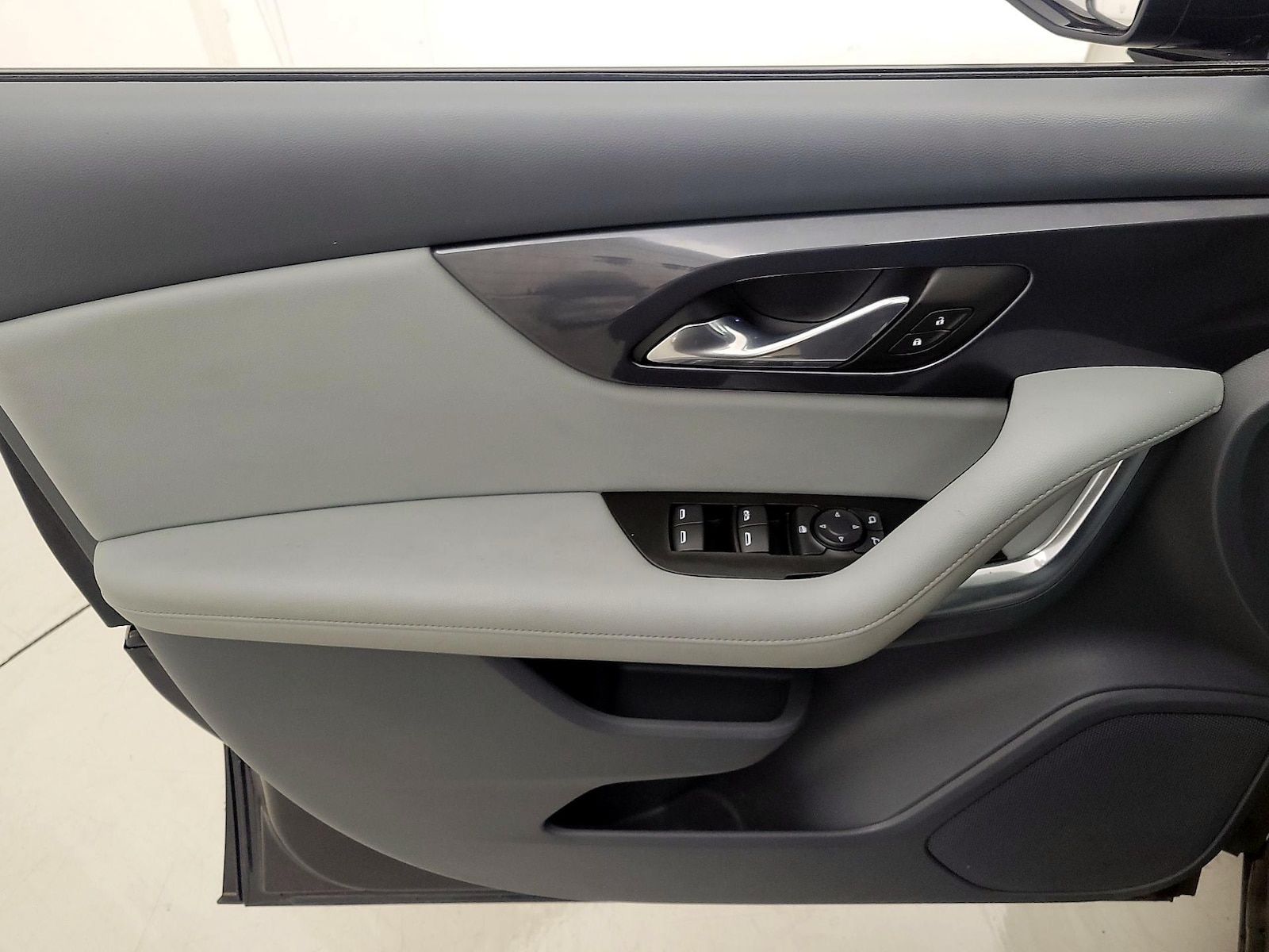 2020 Chevrolet Blazer 2LT - Photo 13