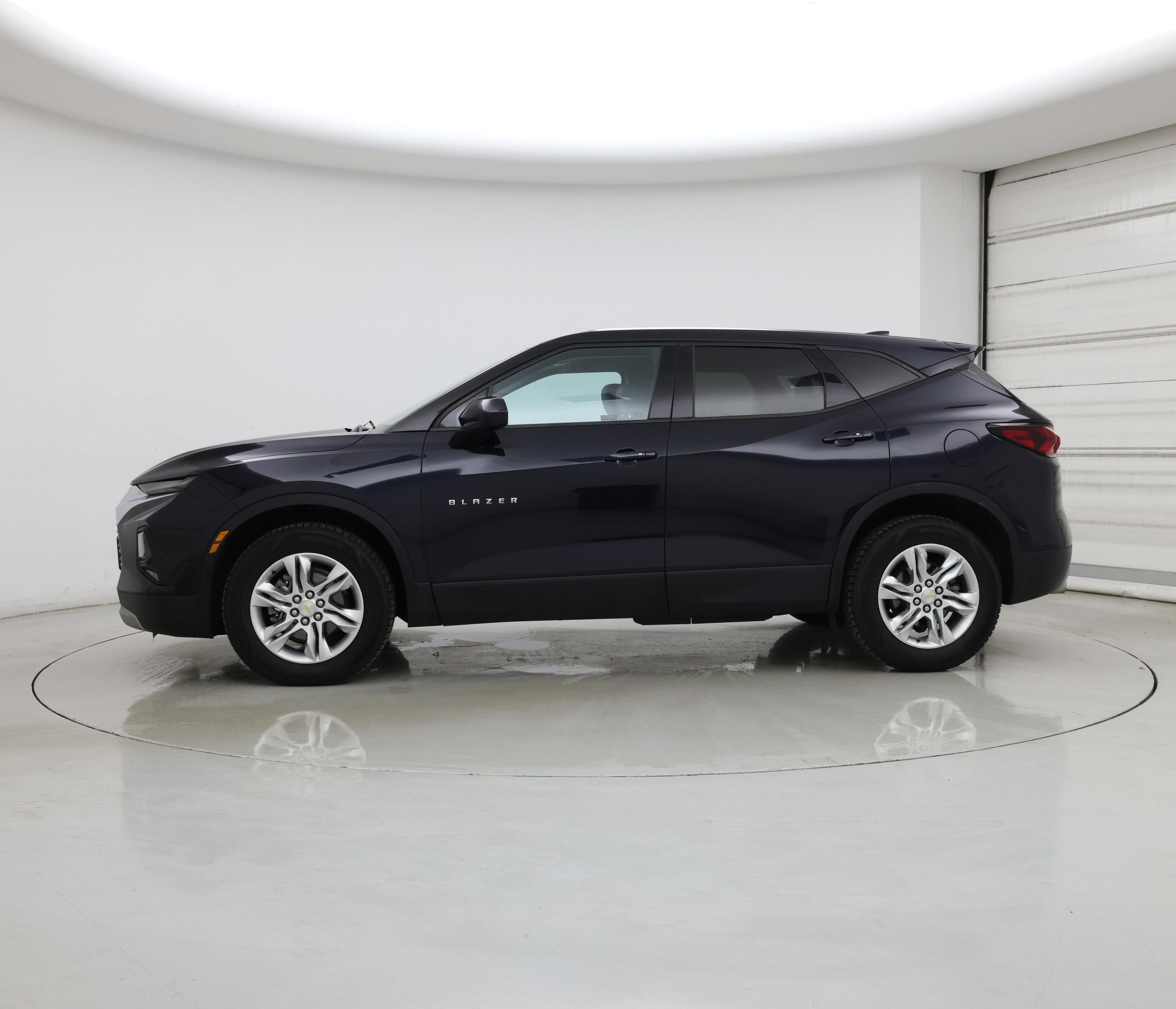 Thumbnail: 2020 Chevrolet Blazer - 3