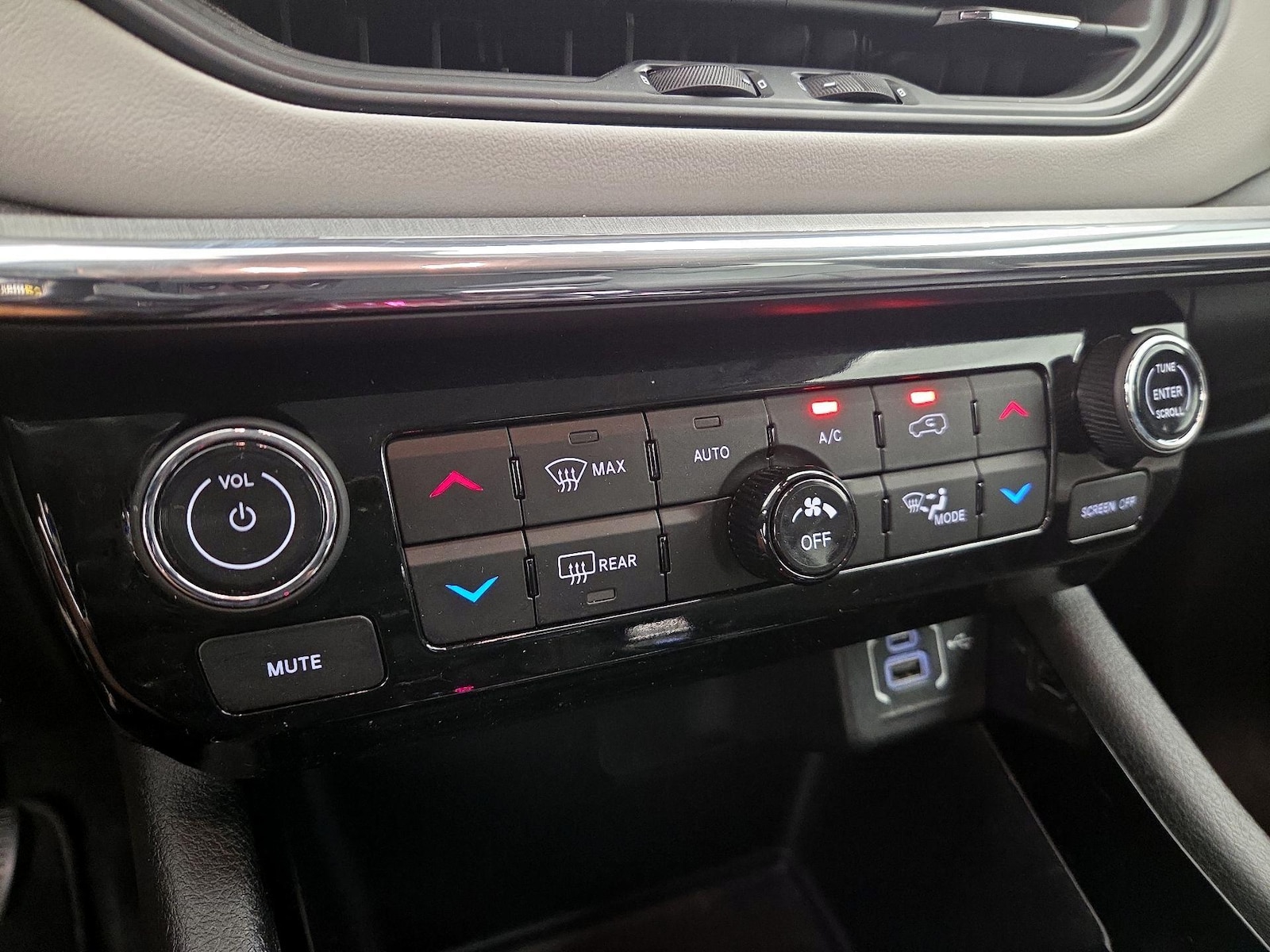 2022 Jeep Compass Limited - Photo 18