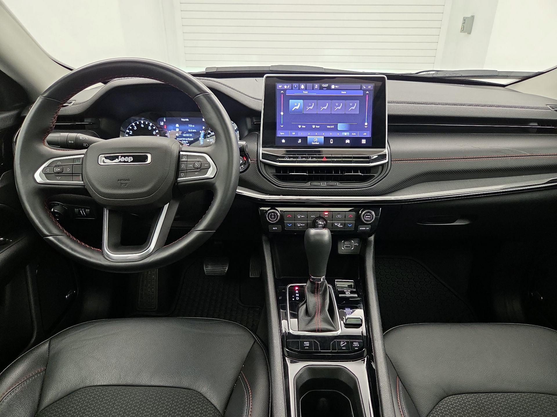 Thumbnail: 2022 Jeep Compass - 9