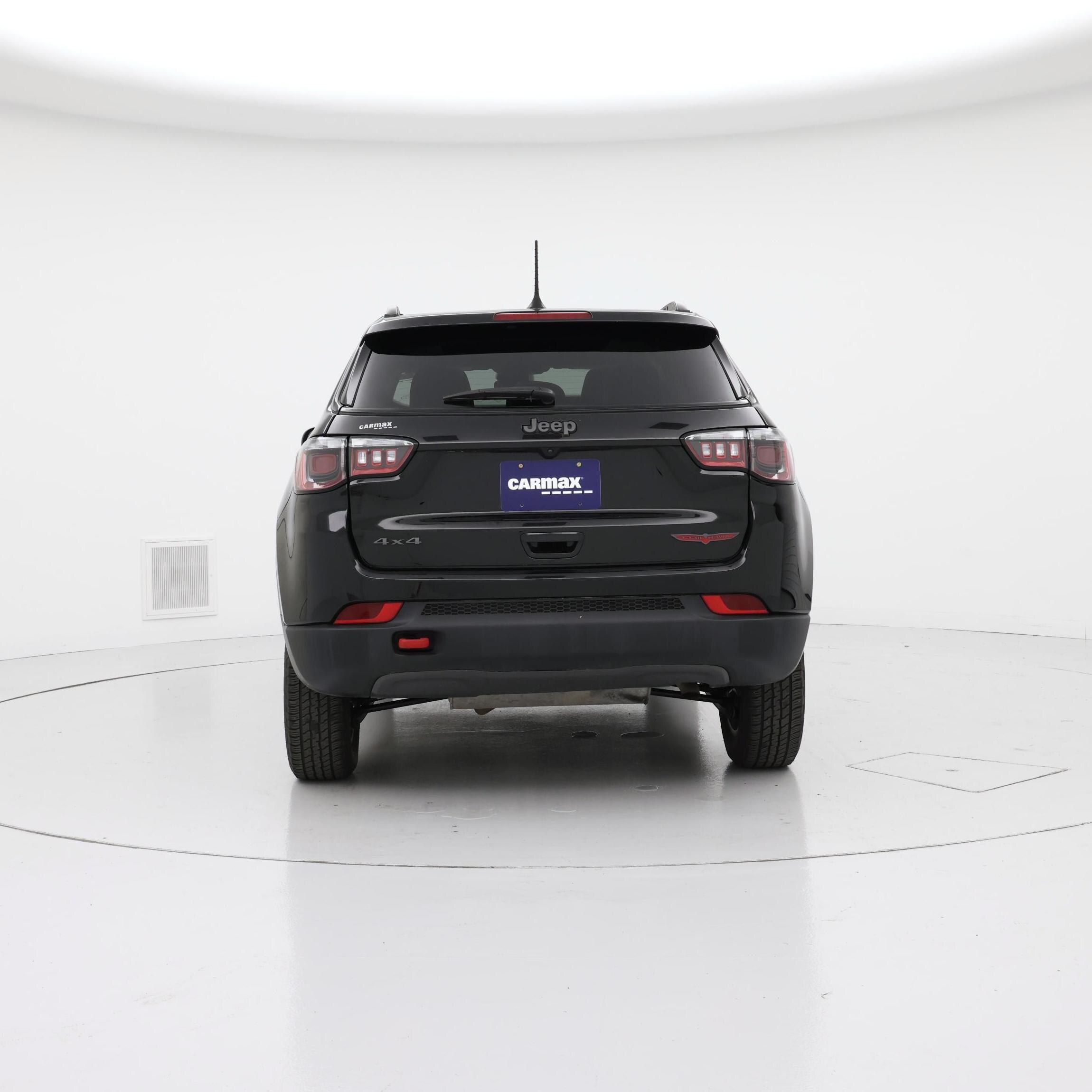Thumbnail: 2022 Jeep Compass - 6