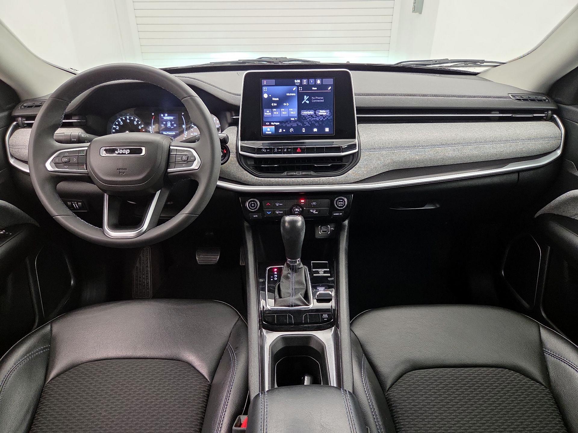 Thumbnail: 2022 Jeep Compass - 9