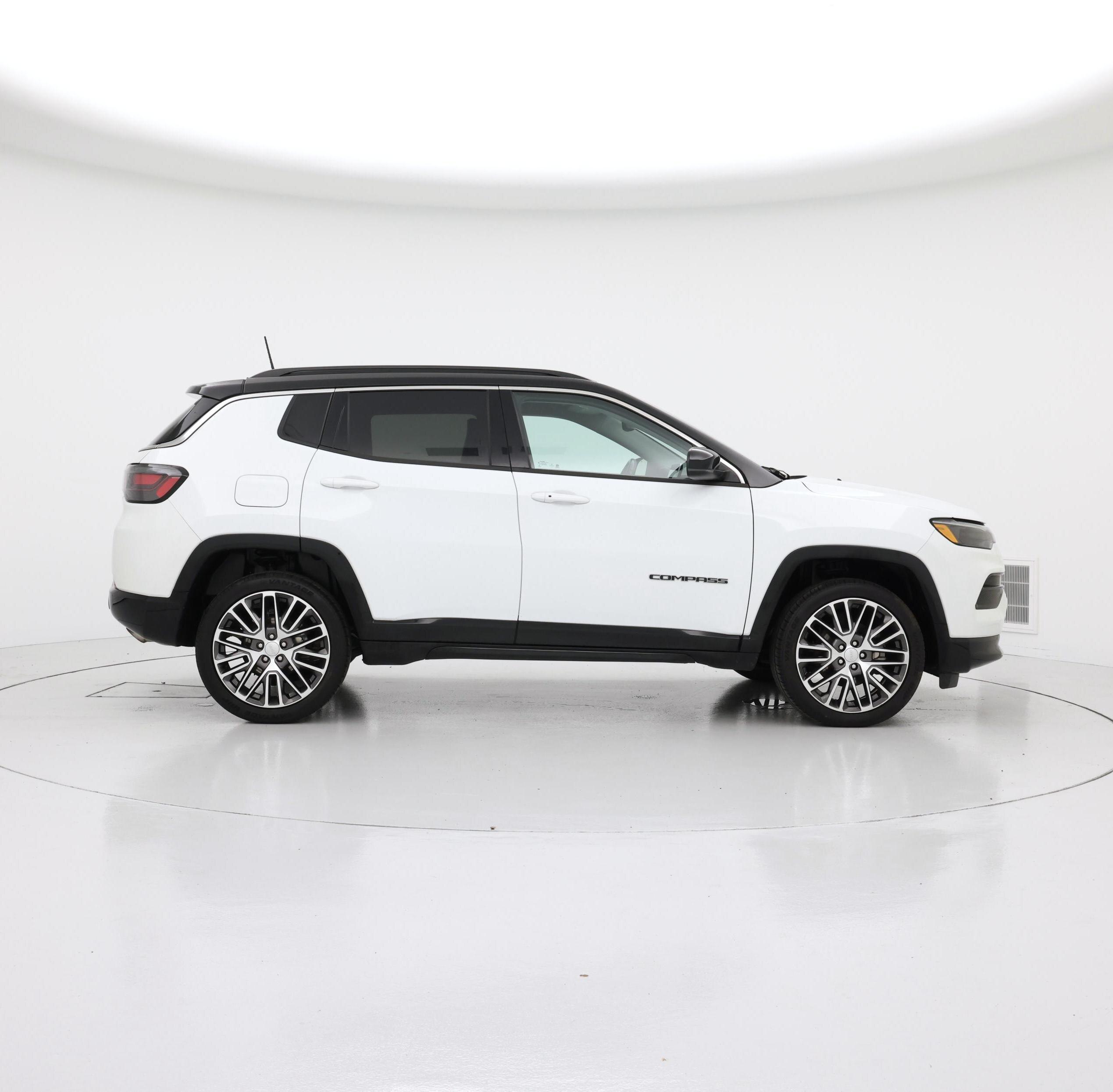 Thumbnail: 2022 Jeep Compass - 7