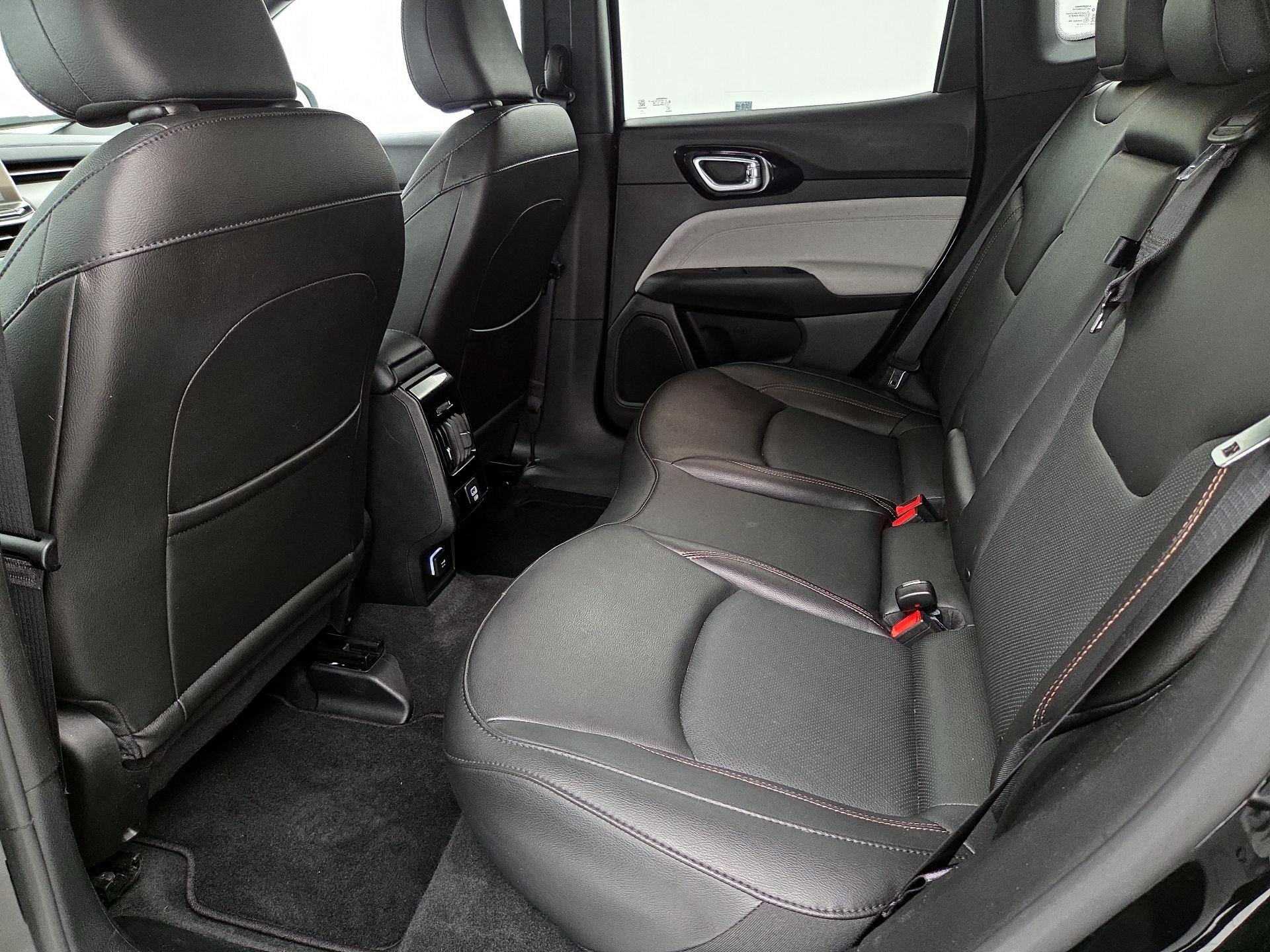 Thumbnail: 2023 Jeep Compass - 19