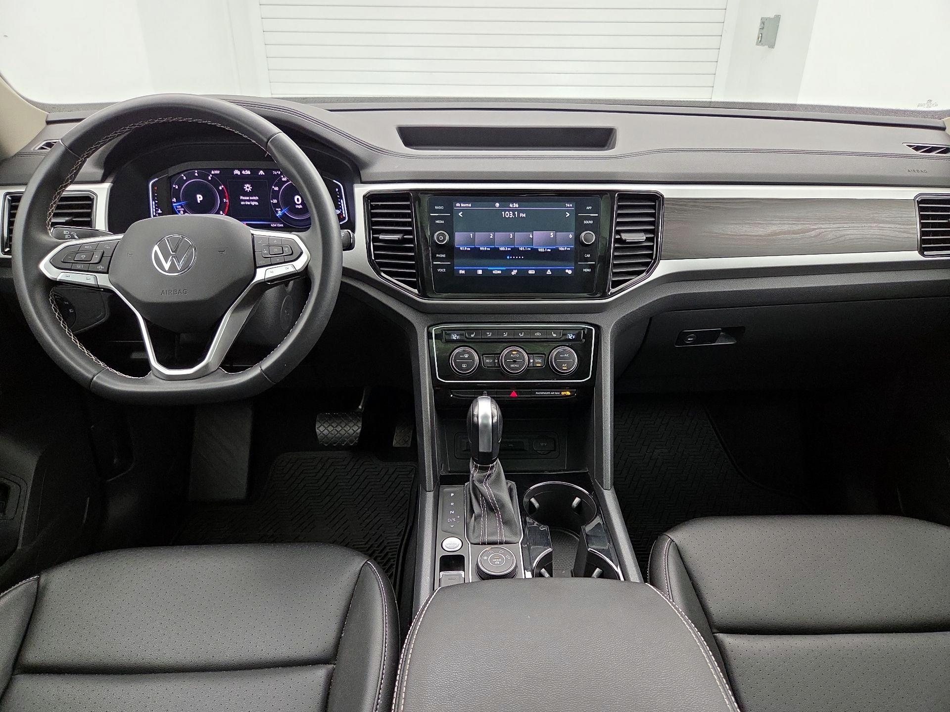Thumbnail: 2023 Volkswagen Atlas - 9