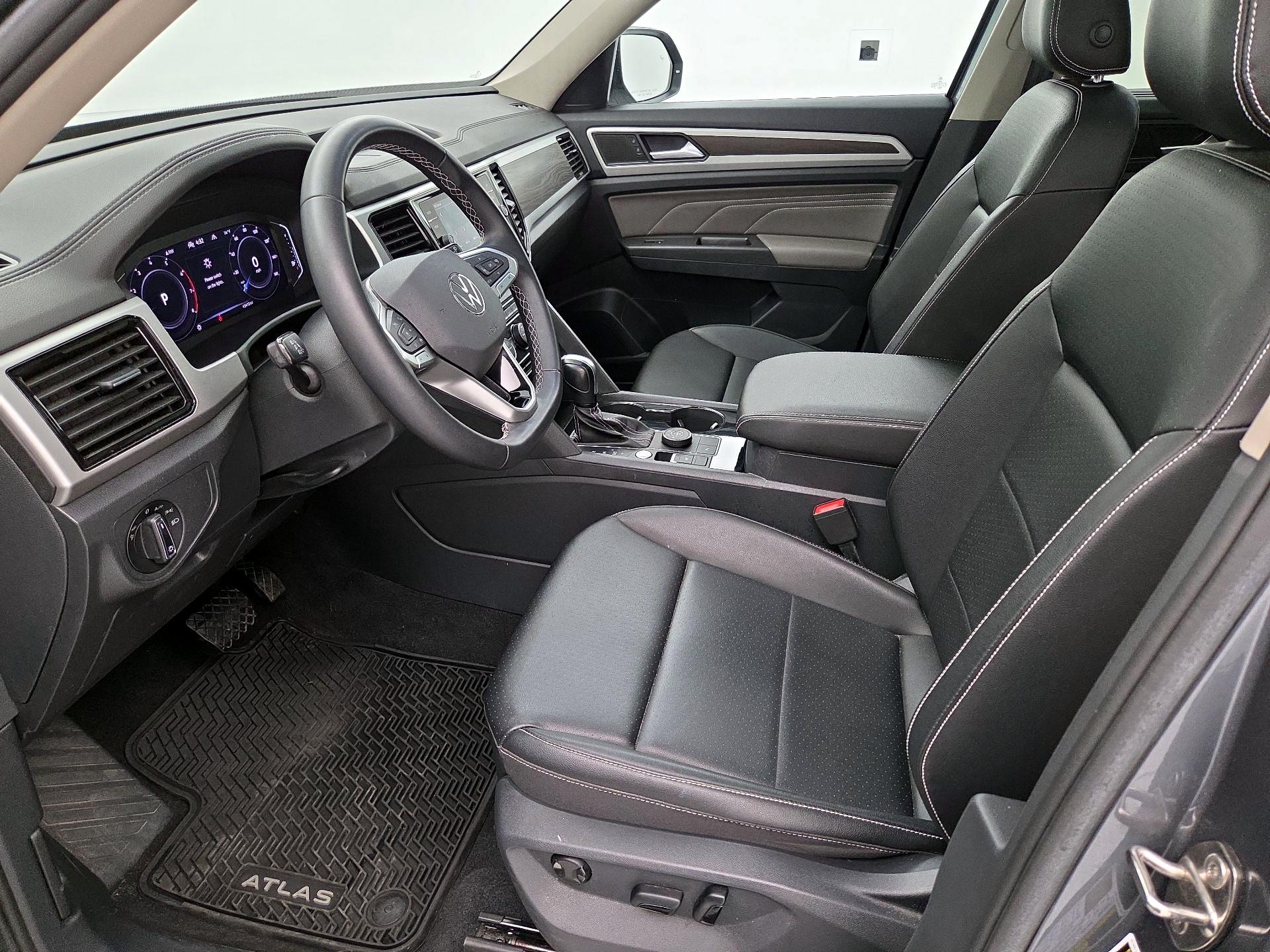 Thumbnail: 2023 Volkswagen Atlas - 11