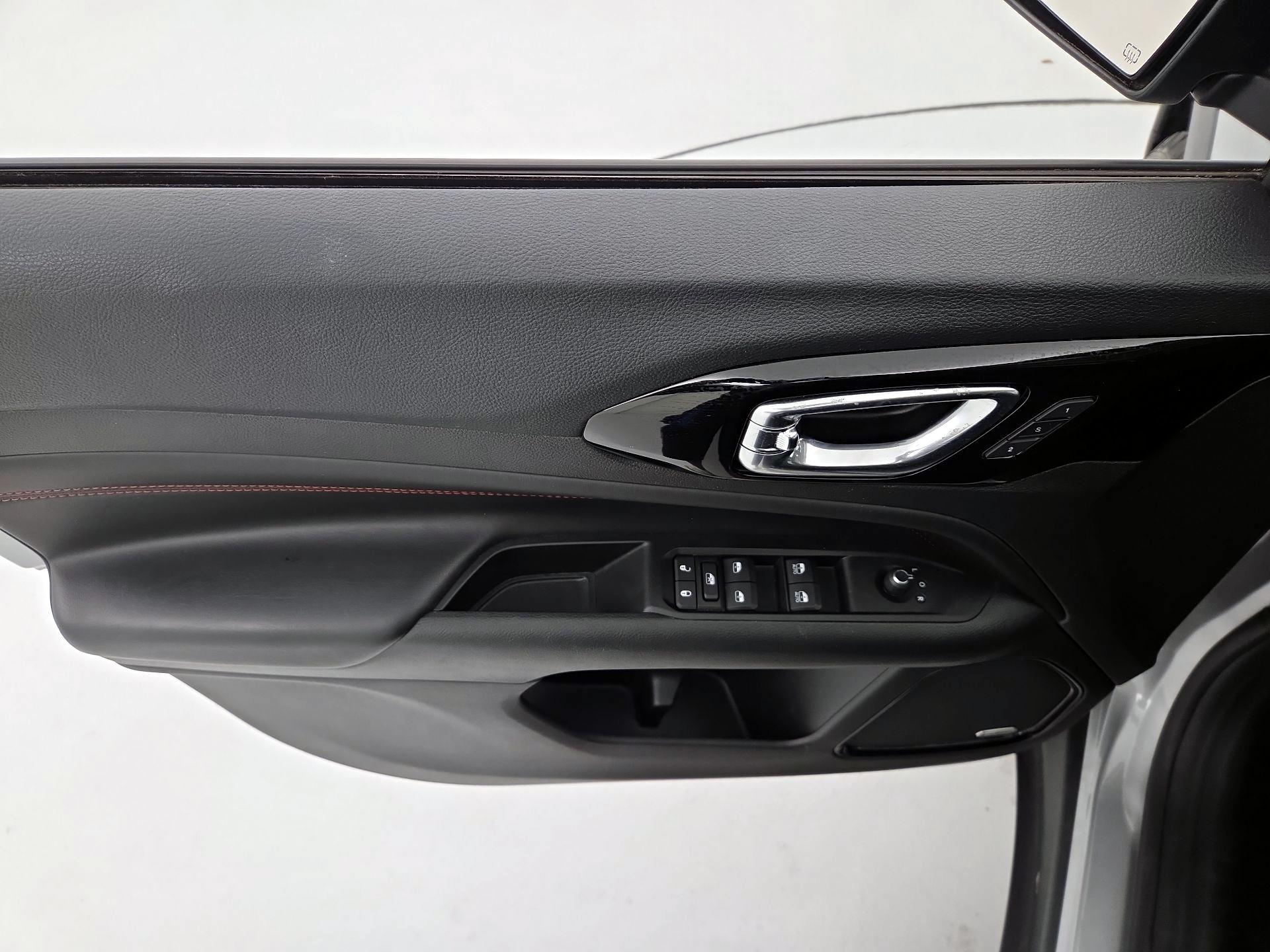 Thumbnail: 2022 Jeep Compass - 12