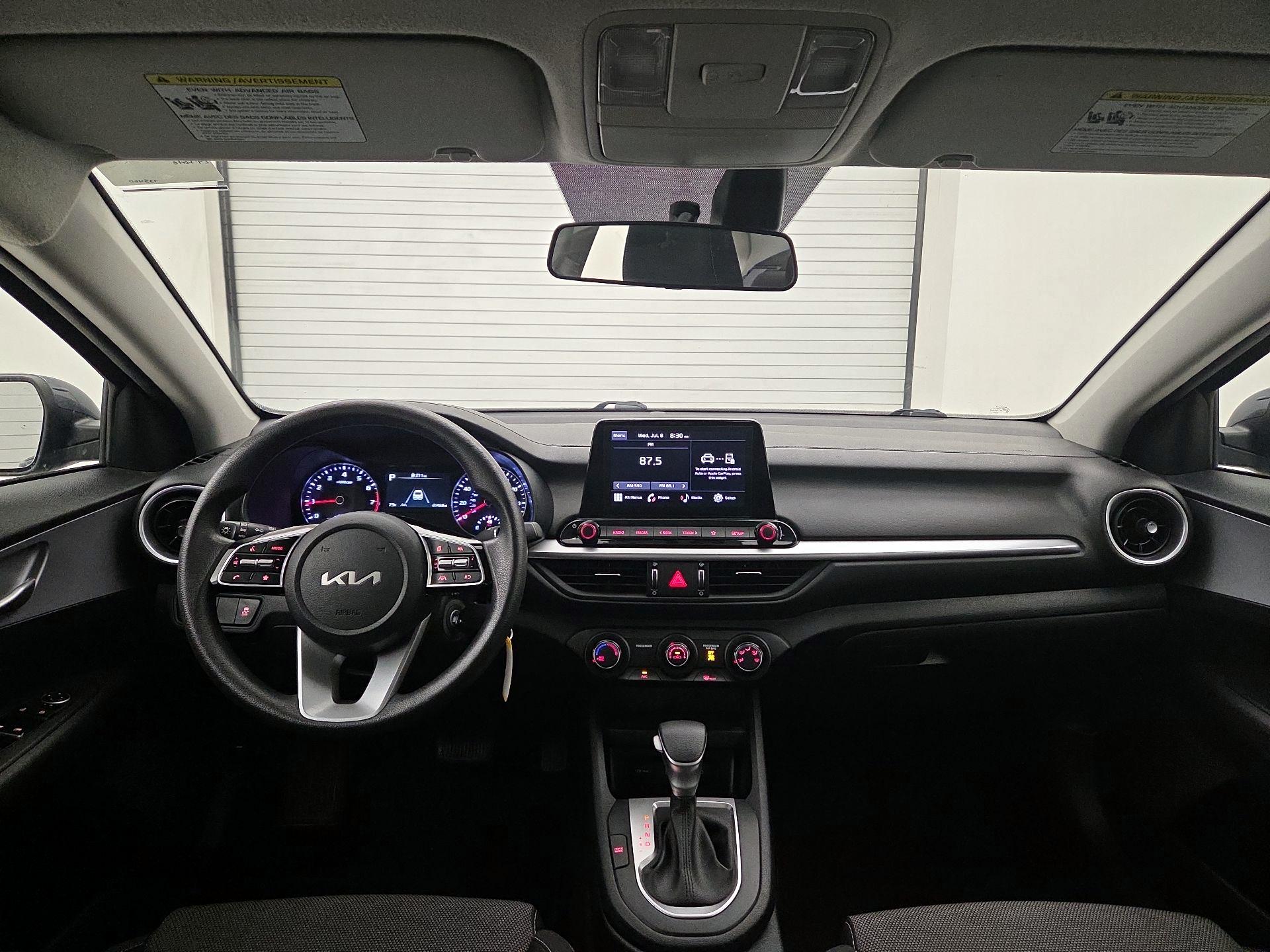 Thumbnail: 2024 Kia Forte - 9