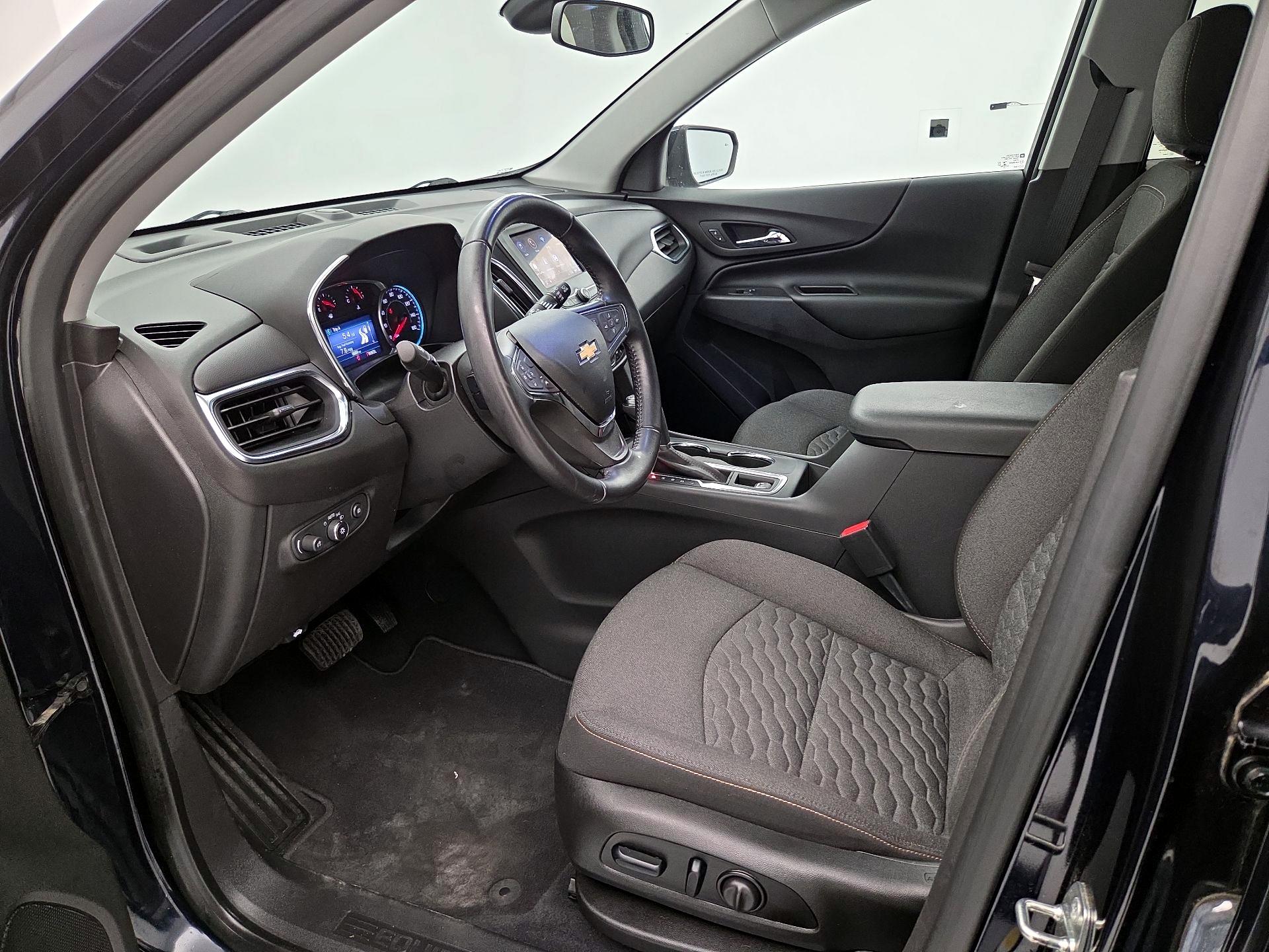 Thumbnail: 2021 Chevrolet Equinox - 11