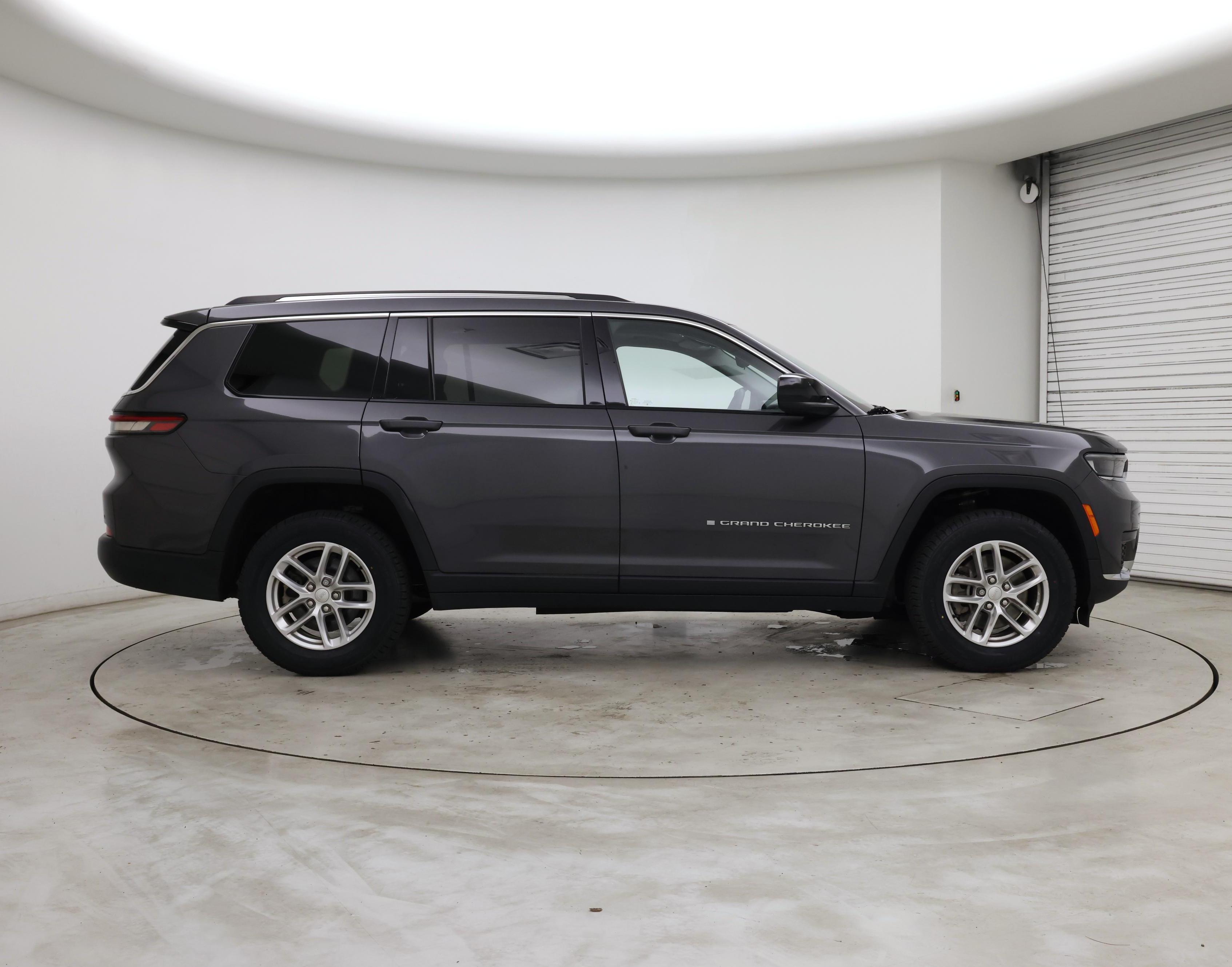 Thumbnail: 2023 Jeep Grand Cherokee L - 7