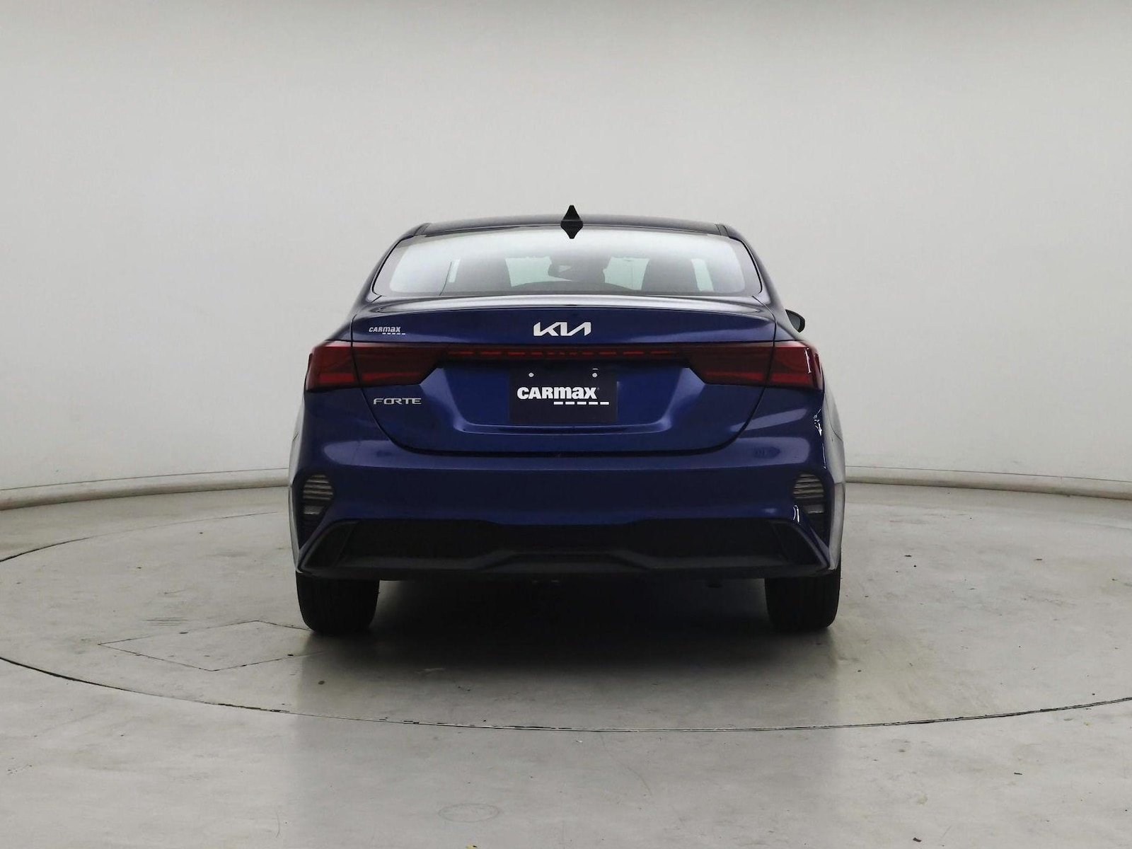 2024 Kia Forte LXS - Photo 7
