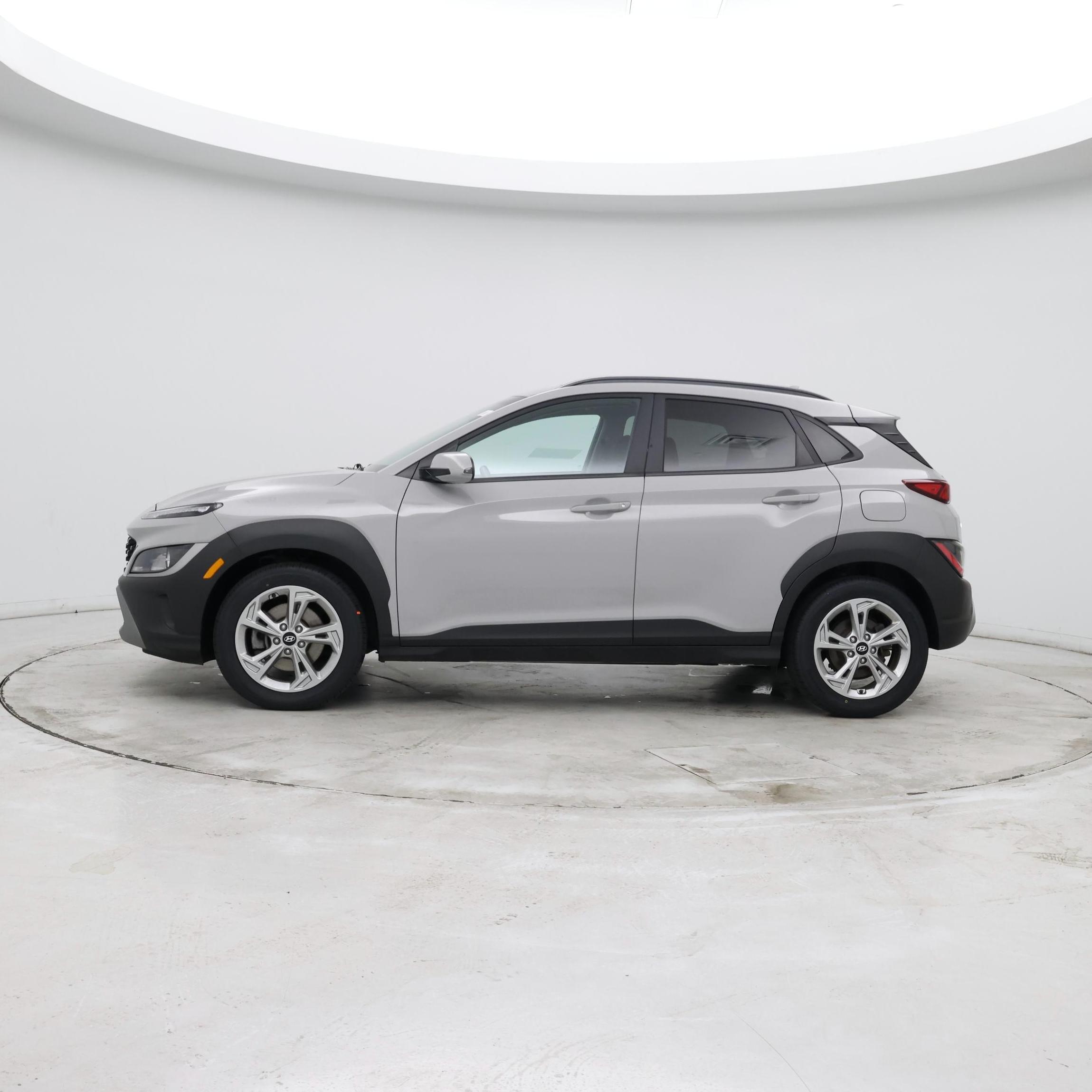 Thumbnail: 2023 Hyundai Kona - 2